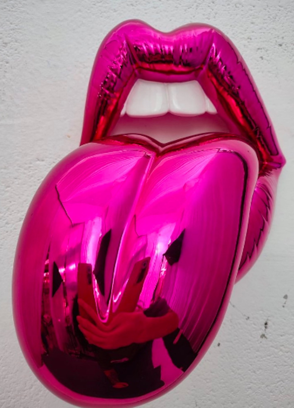 Sagrasse, Satisfaction pink, sculpture - Artalistic online contemporary art buying and selling gallery