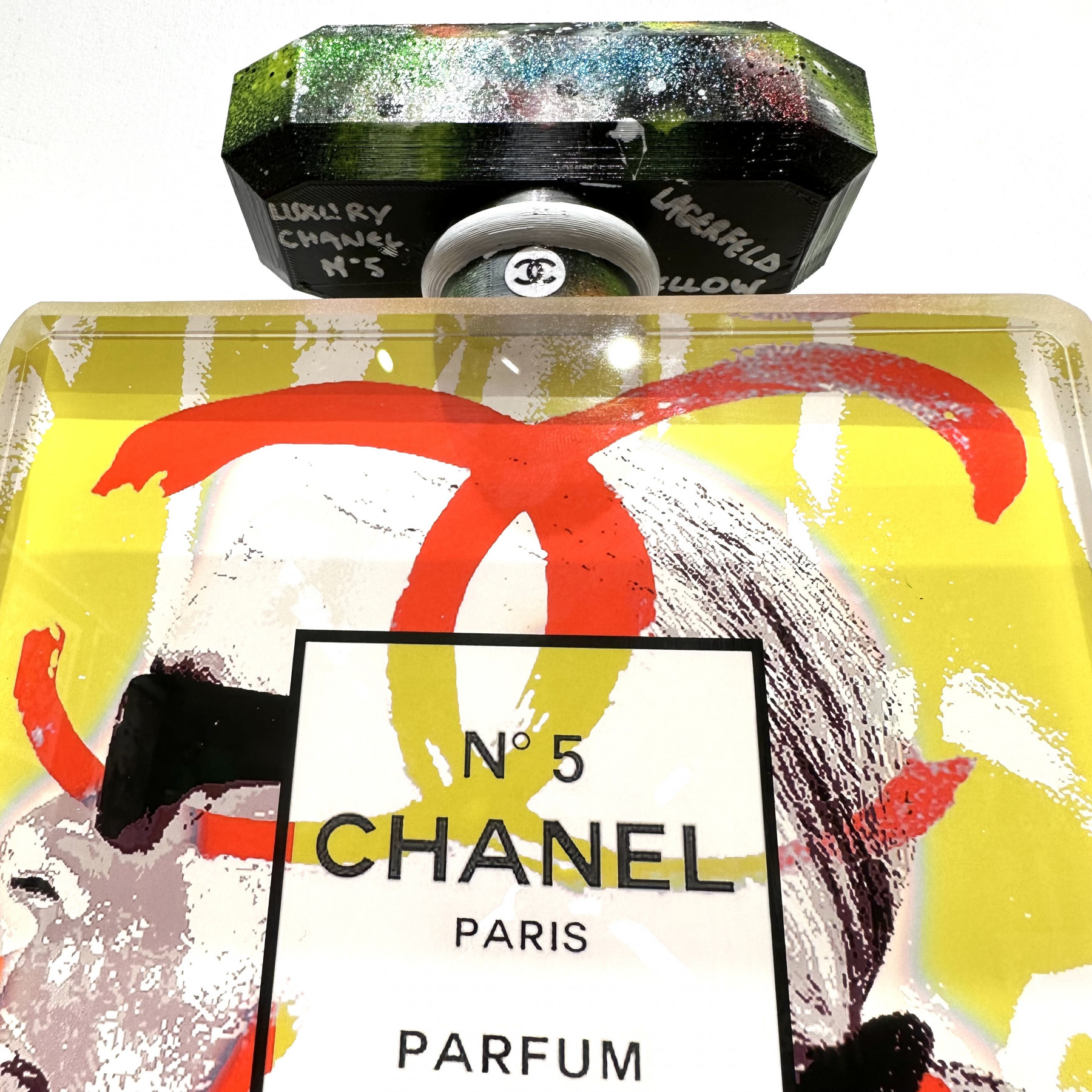 Patrick Cornée, Luxury Chanel n°5, sculpture - Artalistic online contemporary art buying and selling gallery