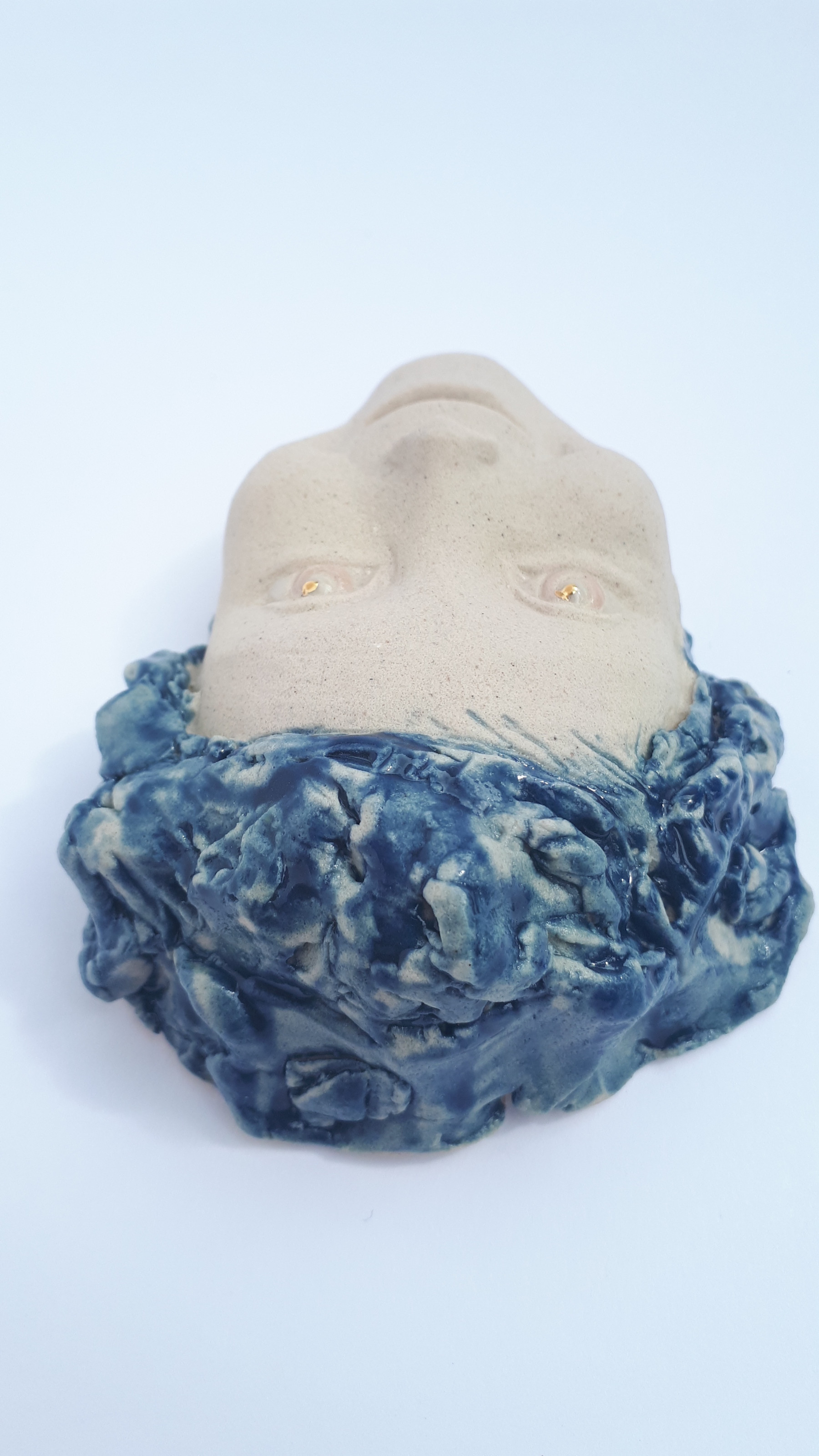 Louise de Gastines, enfant aux cheveux bleus, sculpture - Artalistic online contemporary art buying and selling gallery
