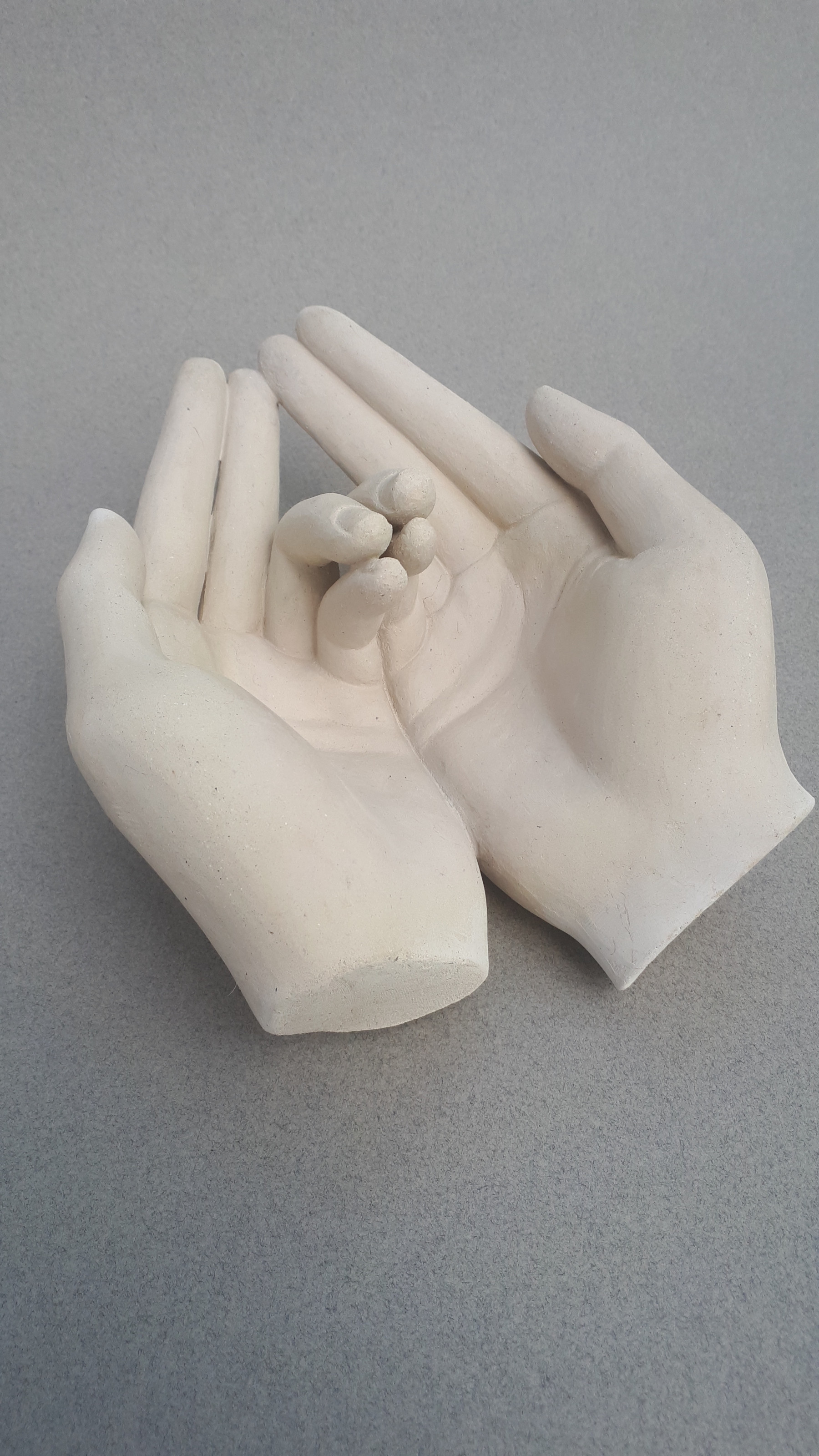 Louise de Gastines, Mains Mudra, sculpture - Artalistic online contemporary art buying and selling gallery