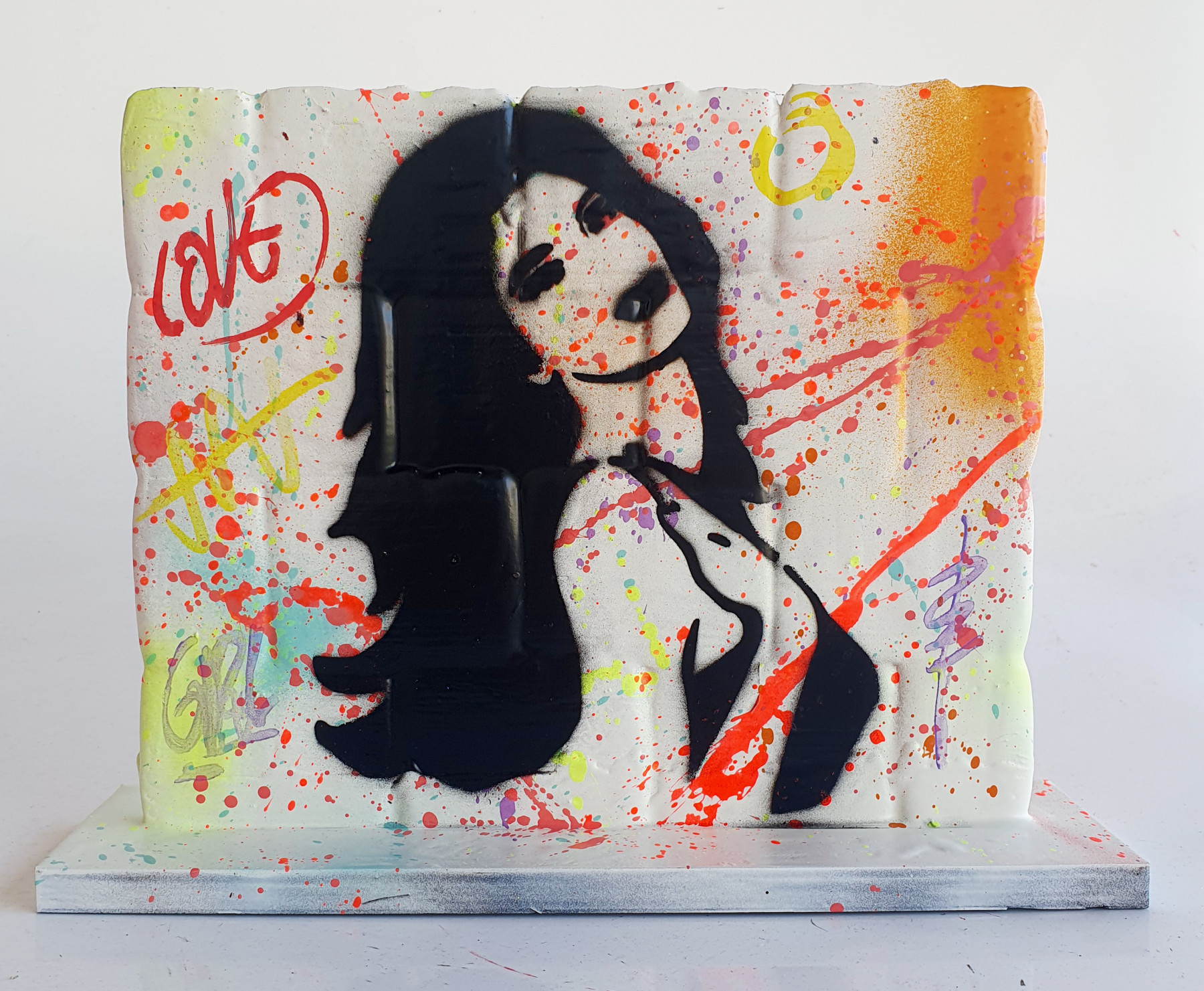 Spaco, Wall girls, sculpture - Galerie de vente et d’achat d’art contemporain en ligne Artalistic