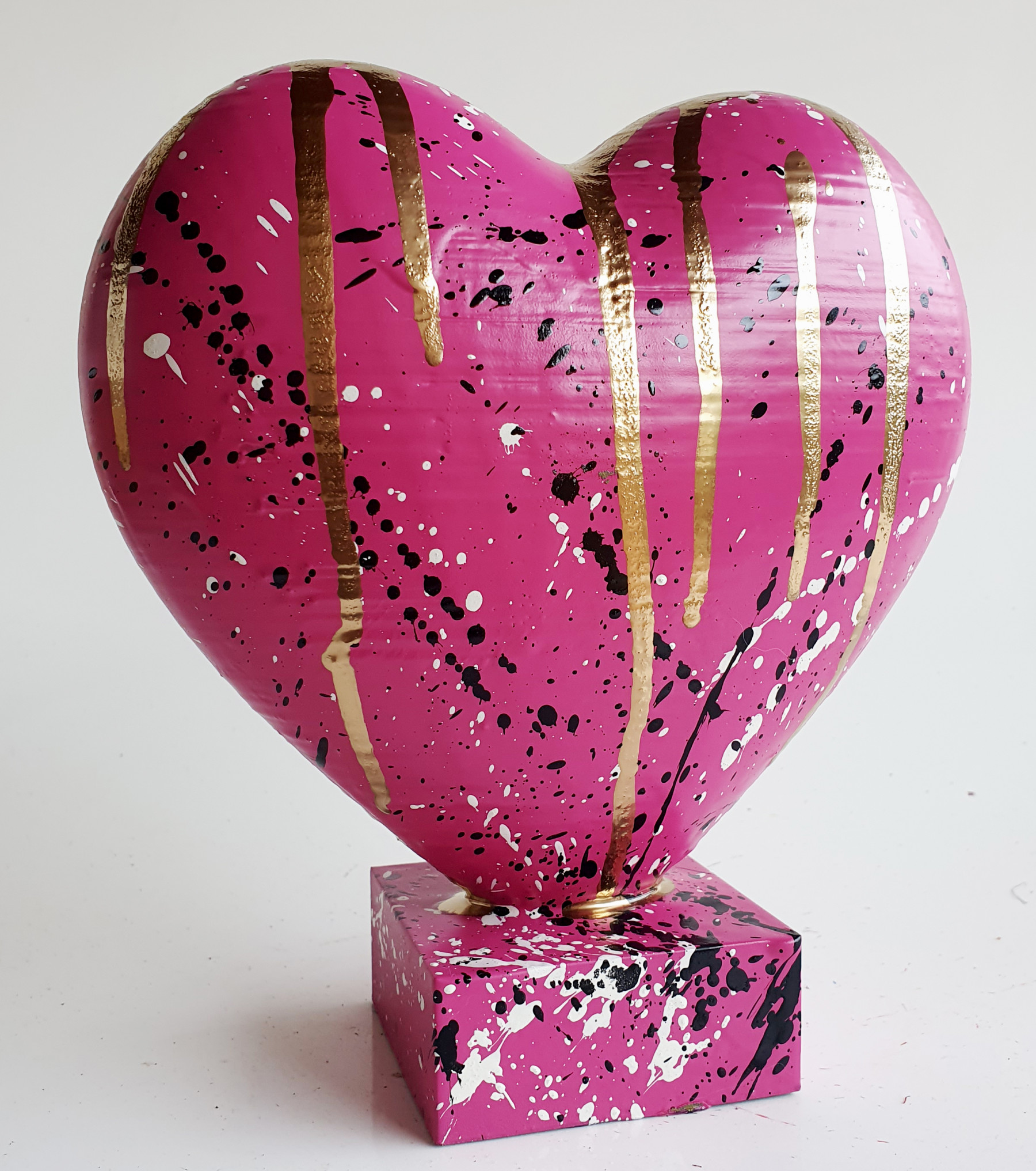 Spaco, Coeur rose, sculpture - Artalistic online contemporary art buying and selling gallery