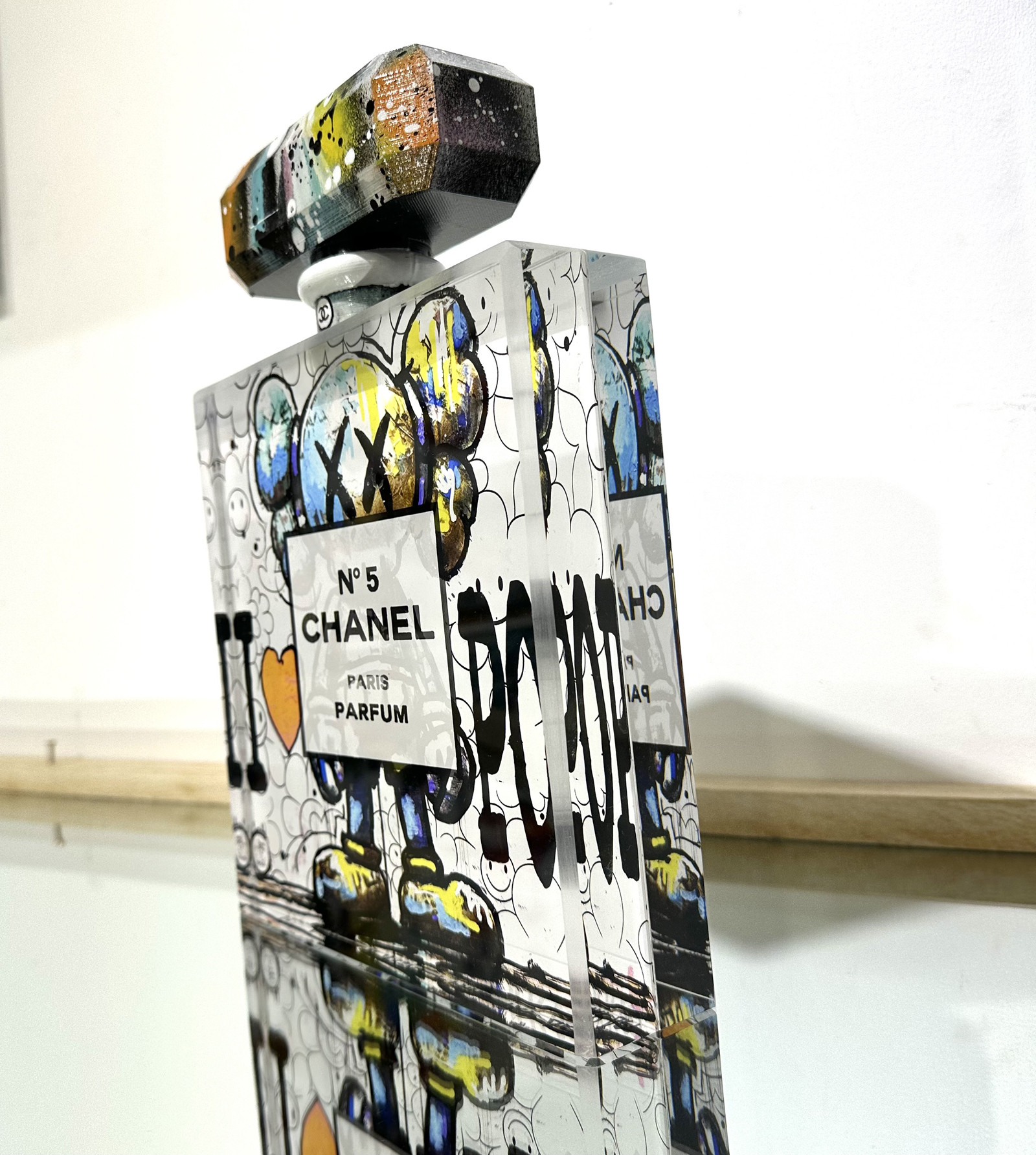 Patrick Cornée, Chanel n°5, sculpture - Artalistic online contemporary art buying and selling gallery