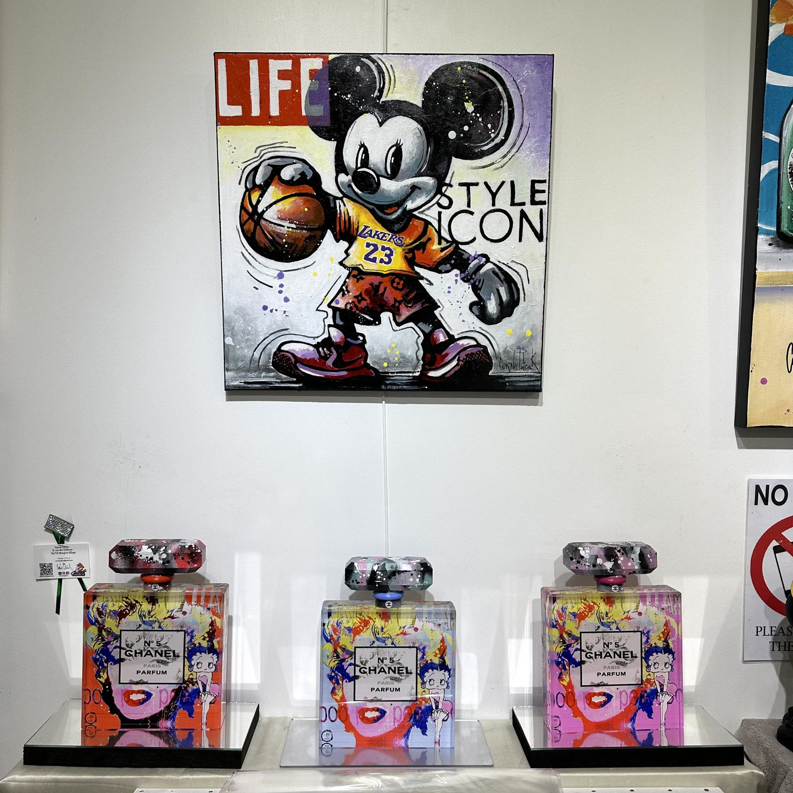 Patrick Cornée, Mickey is a Lakers fan, painting - Artalistic online contemporary art buying and selling gallery