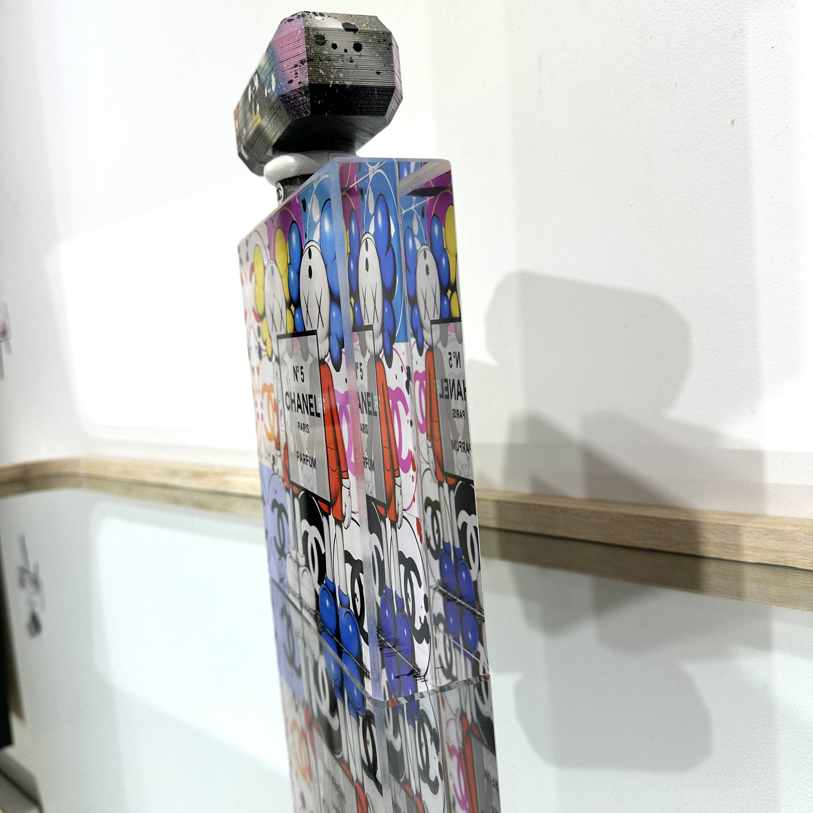 Patrick Cornée, Chanel n°5, l'amour fou, sculpture - Artalistic online contemporary art buying and selling gallery