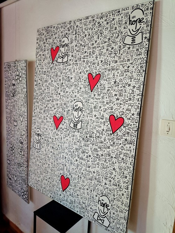 Mr Hope, Le monde de Mr Hope XXL, painting - Artalistic online contemporary art buying and selling gallery
