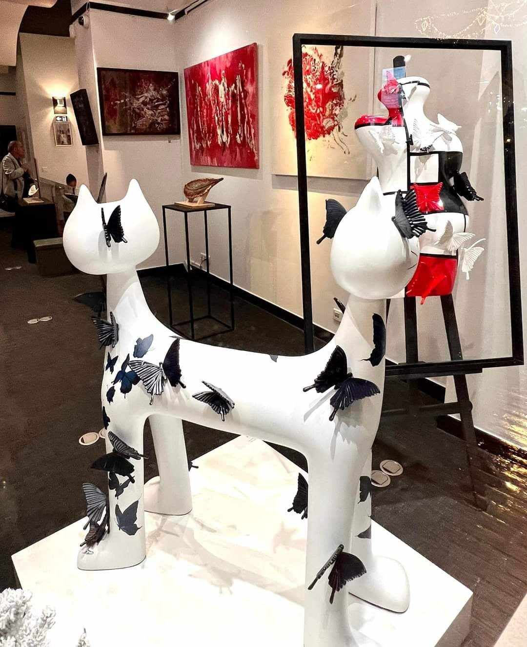 Mouna Ben Ahmed, Catfly, sculpture - Artalistic online contemporary art buying and selling gallery