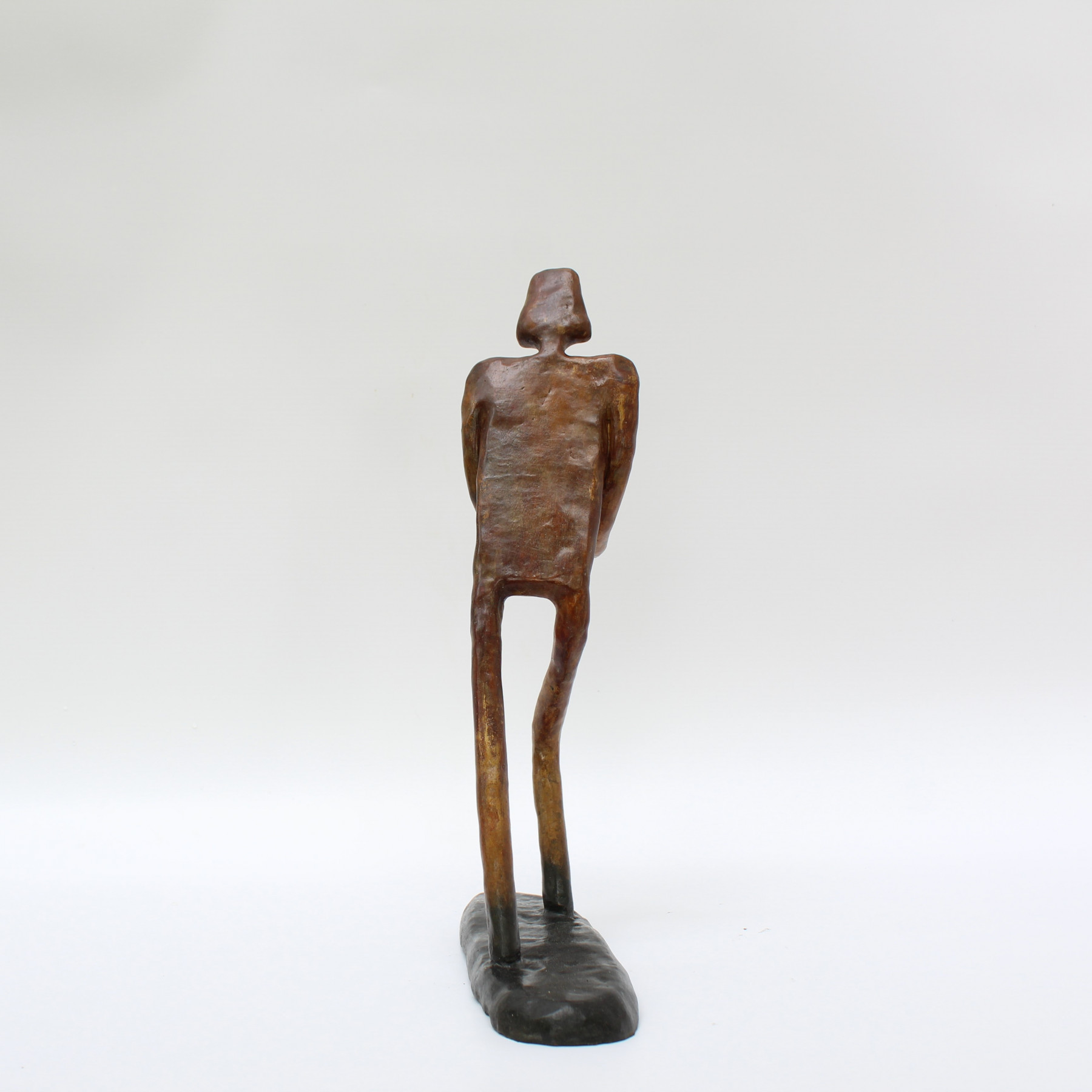 Didier Fournier, L'homme qui lit, sculpture - Artalistic online contemporary art buying and selling gallery
