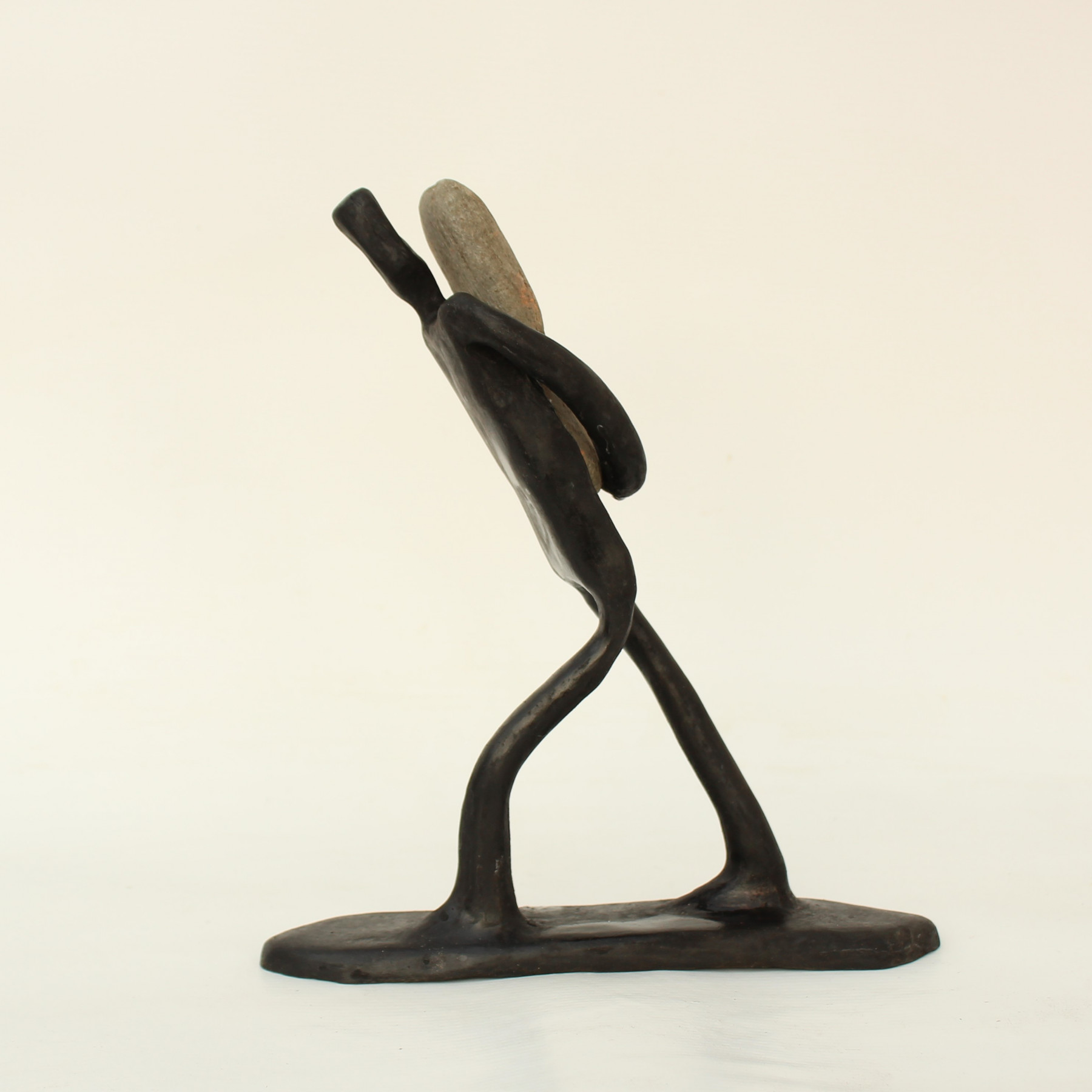 Didier Fournier, L'homme qui porte, sculpture - Artalistic online contemporary art buying and selling gallery