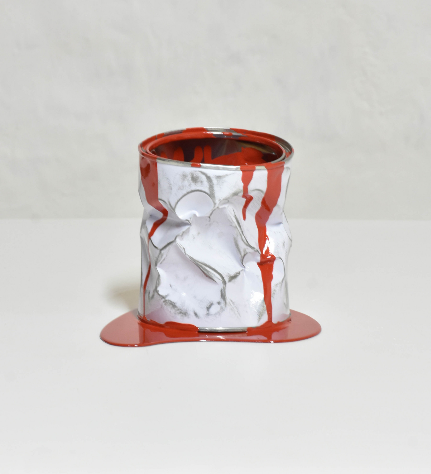 Yannick Bouillault, le vieux pot de peinture rouge, sculpture - Artalistic online contemporary art buying and selling gallery