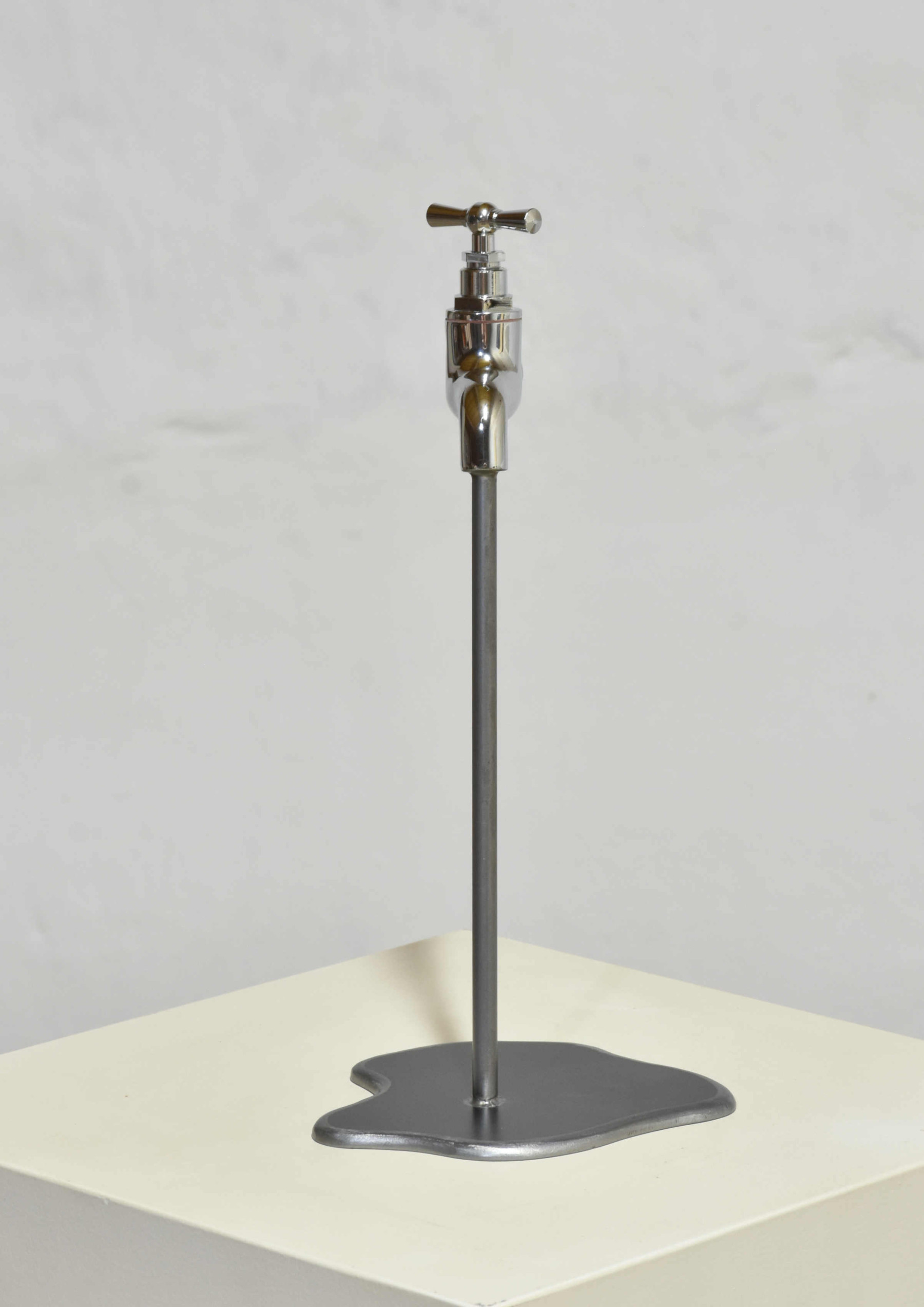 Yannick Bouillault, Liquide métal, sculpture - Artalistic online contemporary art buying and selling gallery
