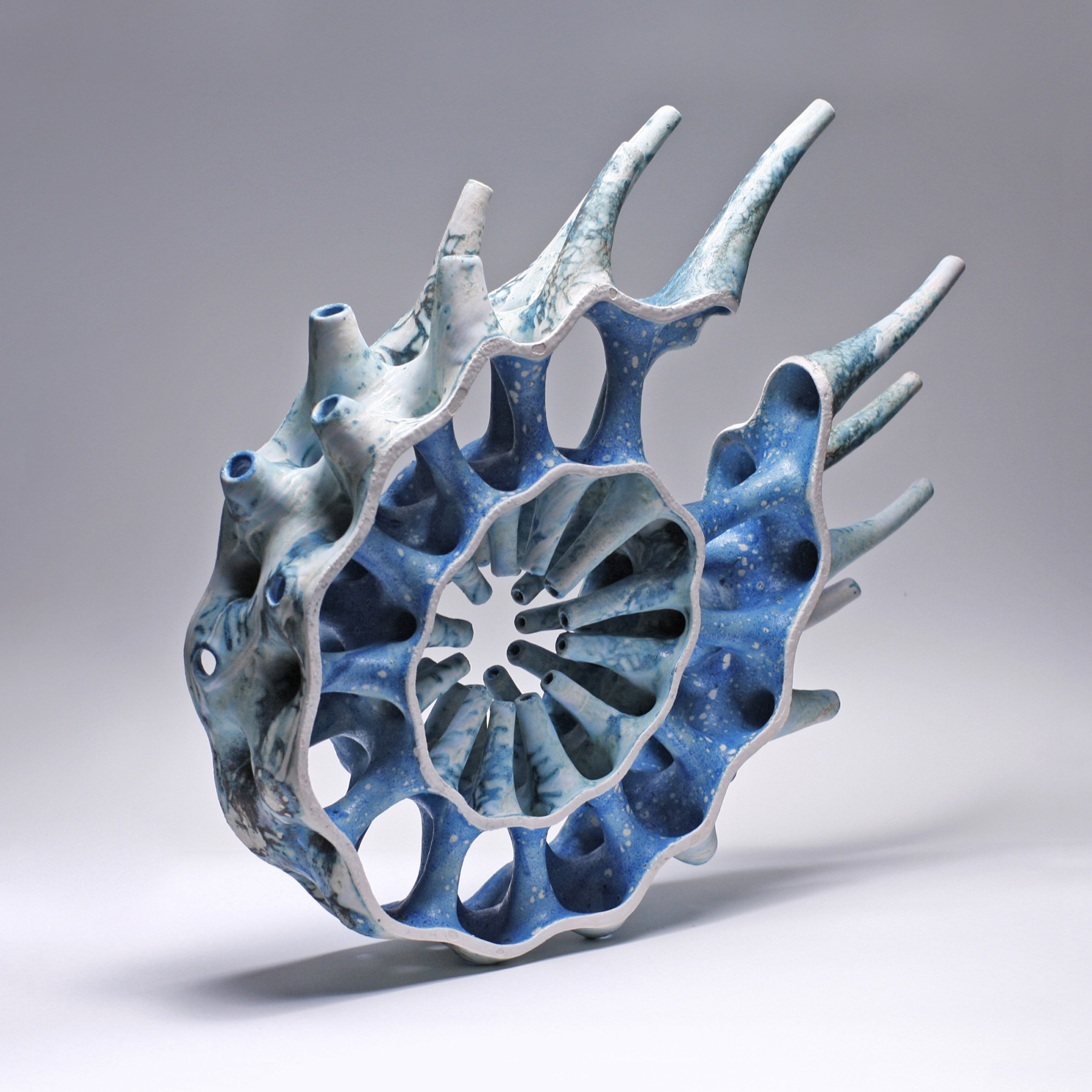 Andrii Kyrychenko, Shell, sculpture - Galerie de vente et d’achat d’art contemporain en ligne Artalistic