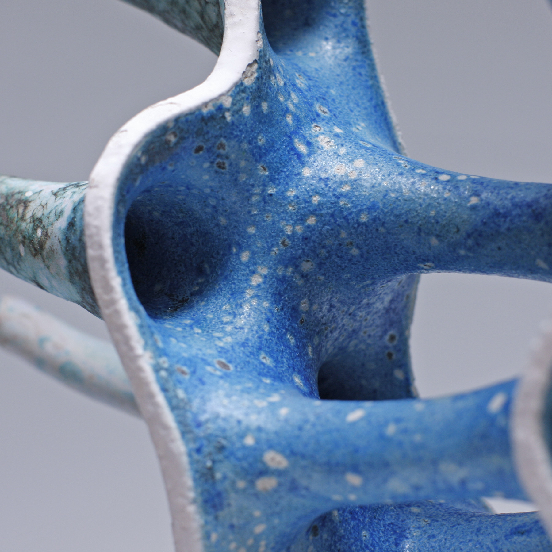 Andrii Kyrychenko, Shell, sculpture - Galerie de vente et d’achat d’art contemporain en ligne Artalistic