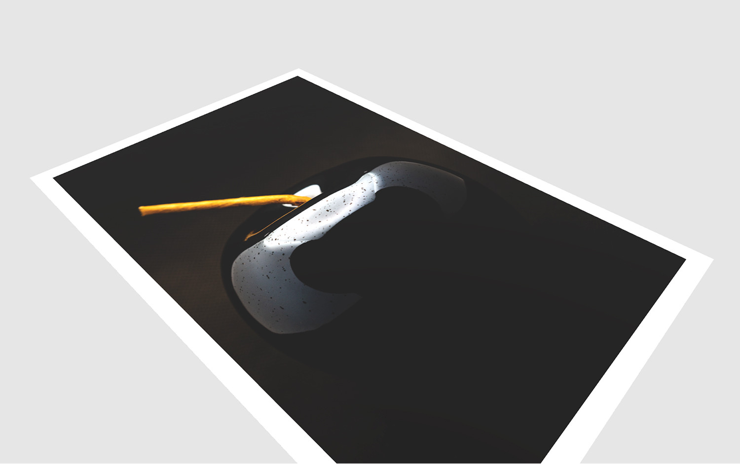 Jean-Guy Nakars, Apple Art, photo - Artalistic online contemporary art buying and selling gallery