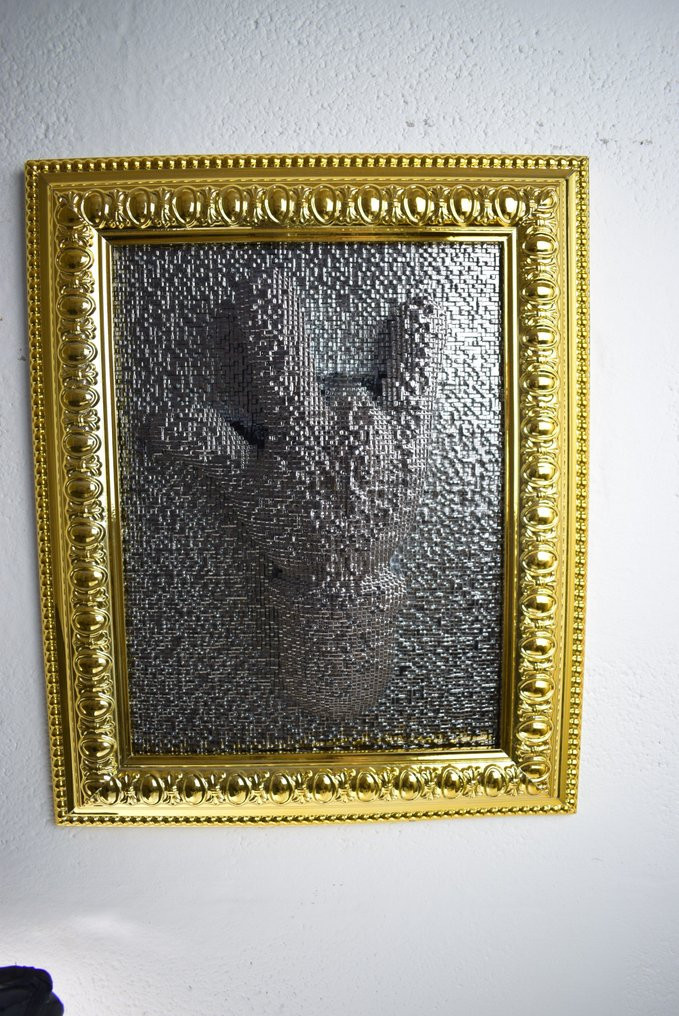 Sagrasse, Rock Pin Art, painting - Artalistic online contemporary art buying and selling gallery