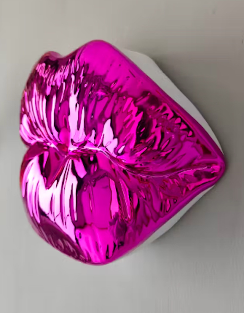 Sagrasse, Kiss pink, sculpture - Artalistic online contemporary art buying and selling gallery