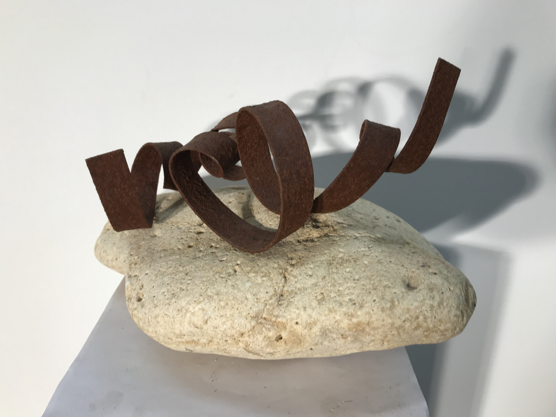 Ariel Elizondo Lizarragua, Conque, sculpture - Artalistic online contemporary art buying and selling gallery