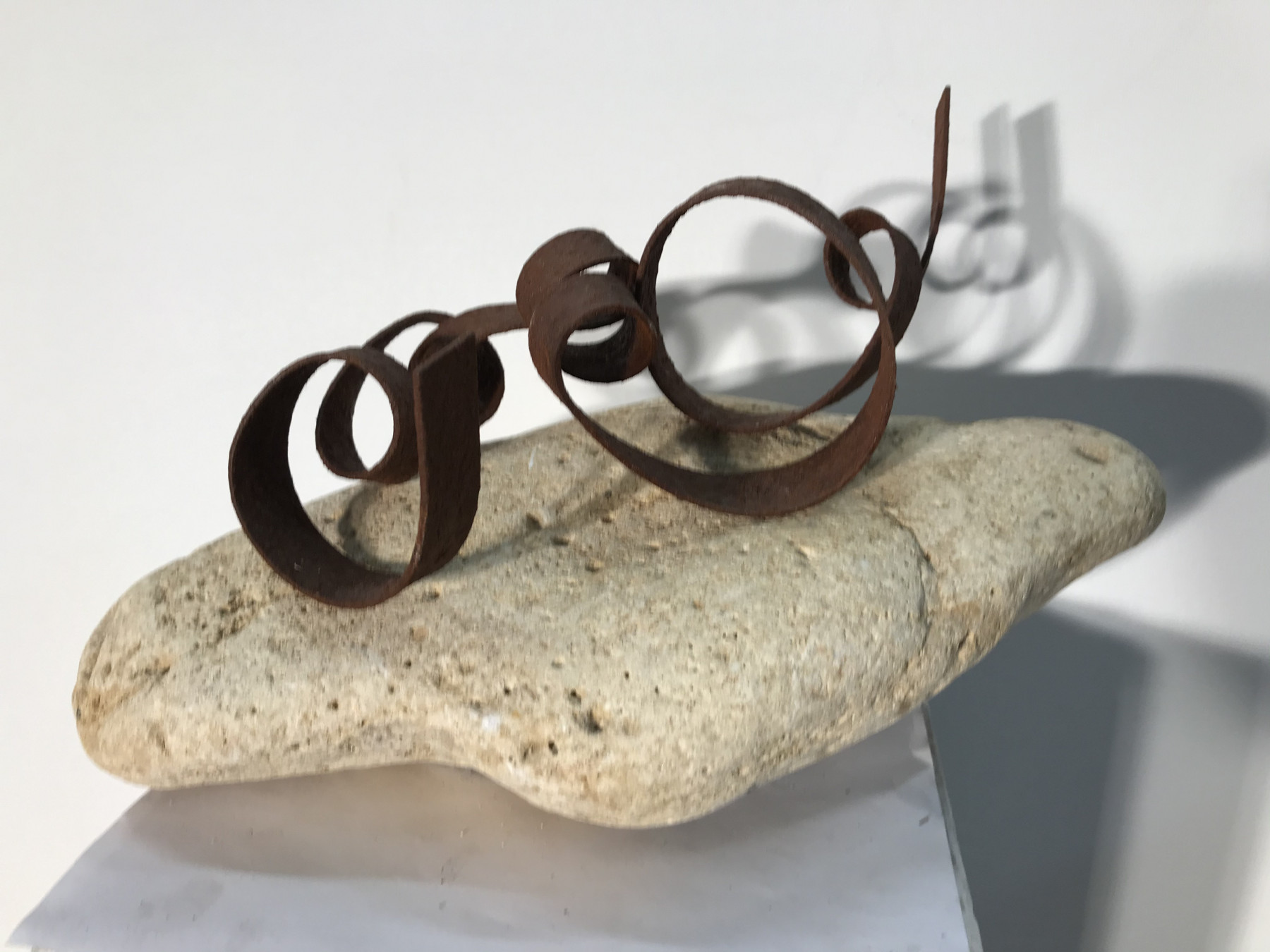 Ariel Elizondo Lizarragua, Conque, sculpture - Artalistic online contemporary art buying and selling gallery