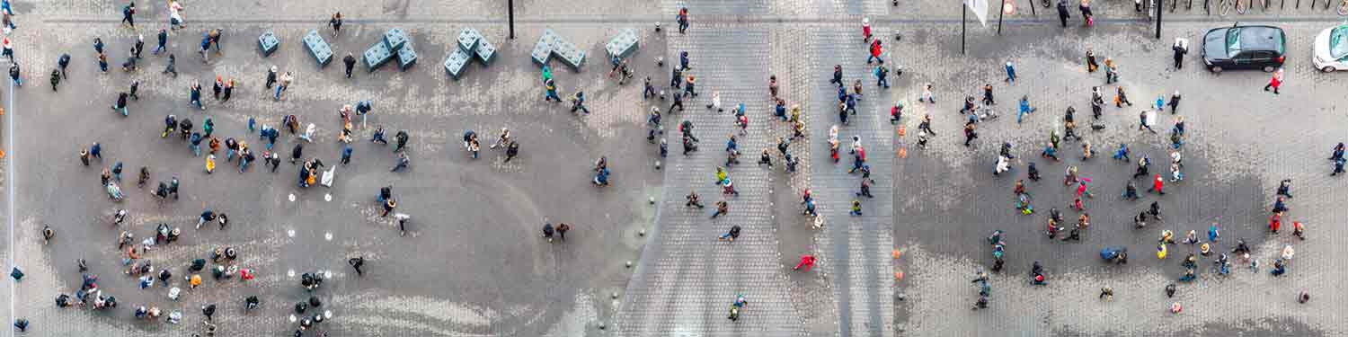Werner Roelandt, Wet street, edition - Artalistic online contemporary art buying and selling gallery