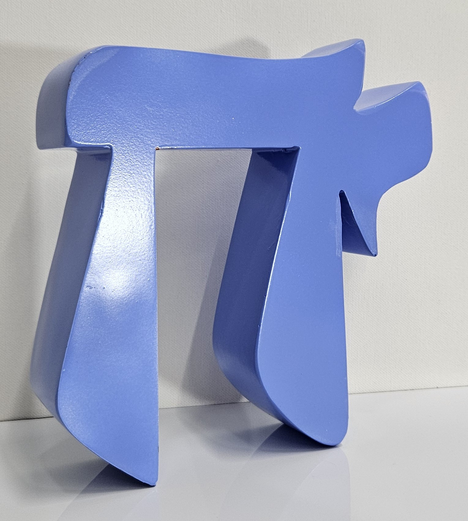 Shelby, Hay, sculpture - Artalistic online contemporary art buying and selling gallery