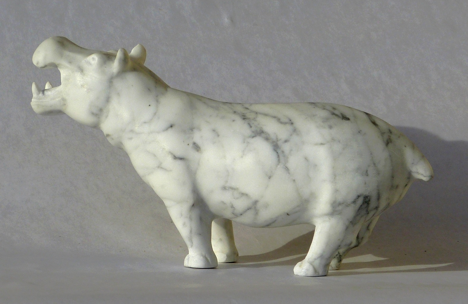 Jean-Michel Garino, Hippopotame, sculpture - Artalistic online contemporary art buying and selling gallery