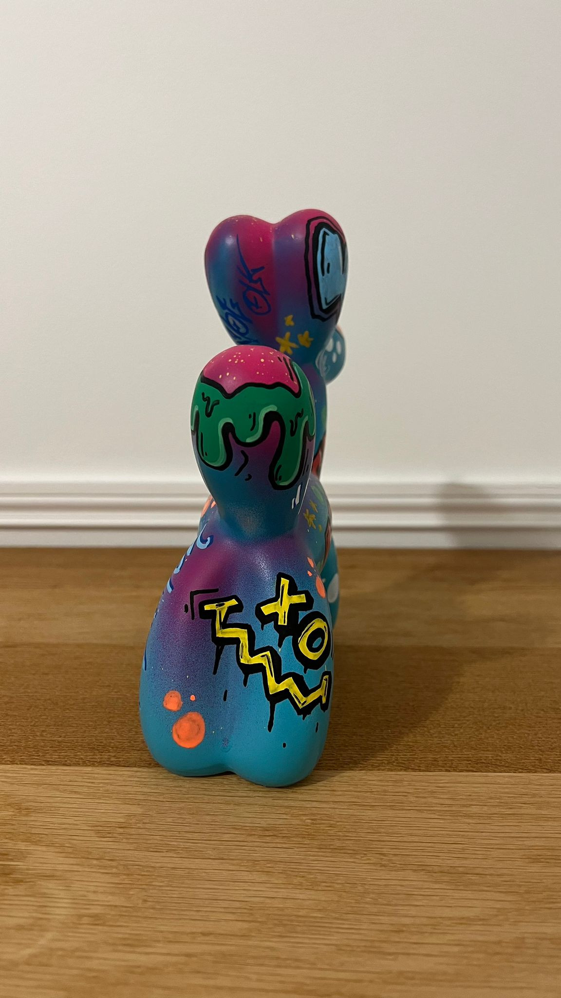 Tango, Joke dog, sculpture - Artalistic online contemporary art buying and selling gallery