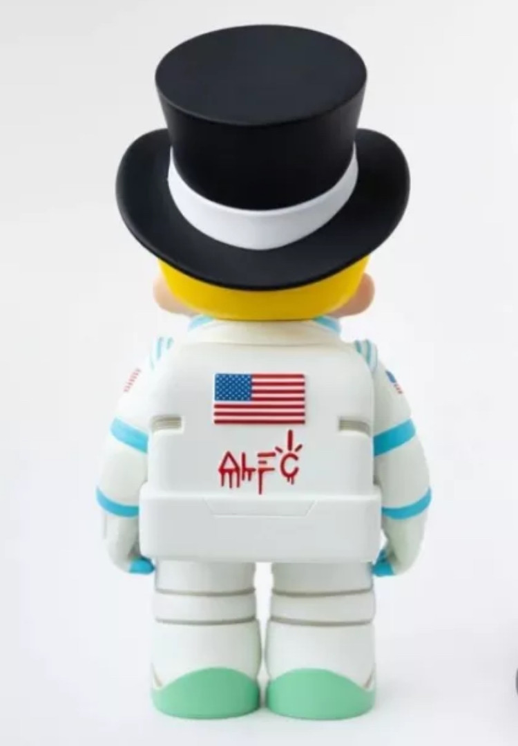 Alec Monopoly, Spaceman Richie, sculpture - Artalistic online contemporary art buying and selling gallery