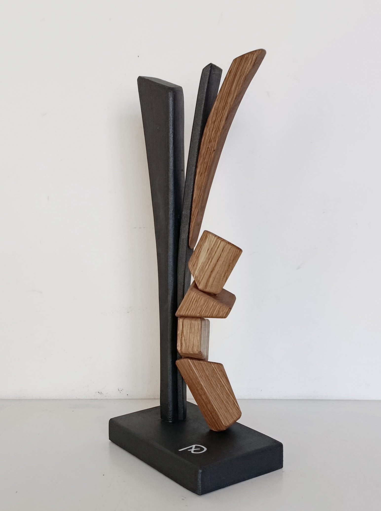 A+D Art, Segmenti in bilico, sculpture - Artalistic online contemporary art buying and selling gallery