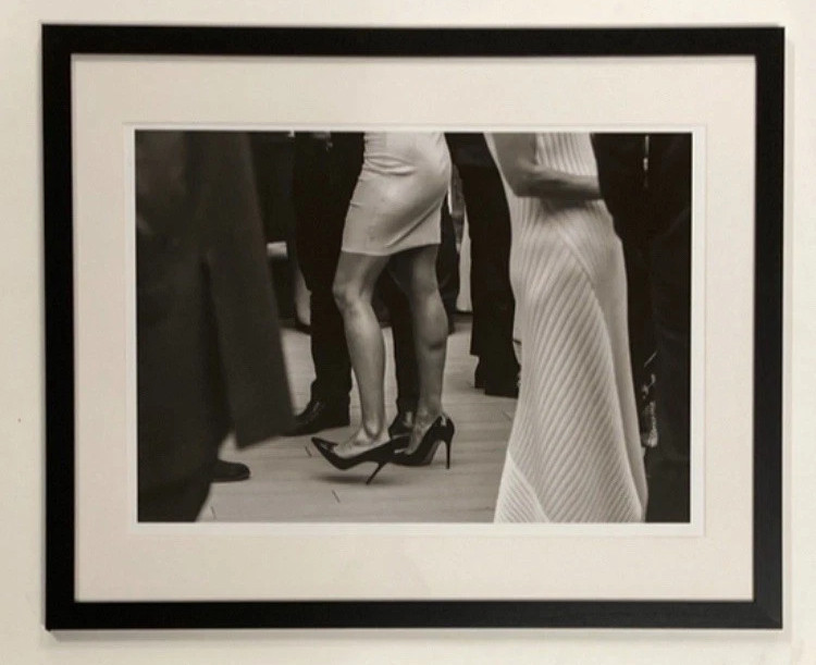 Roberto Cavalli, Petit cadeau érotique in Milano, photo - Artalistic online contemporary art buying and selling gallery