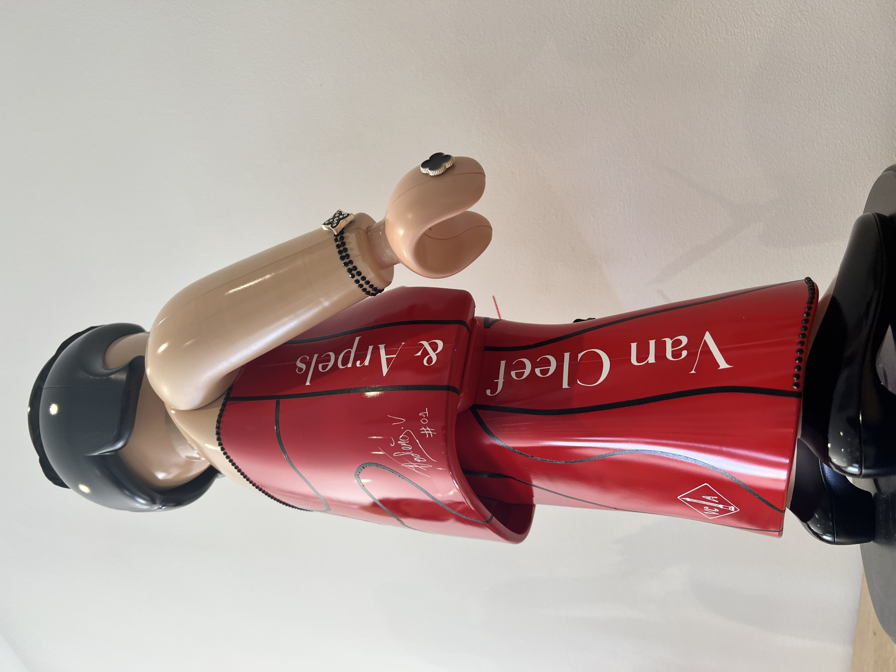 Vanessa Fodera, Playmobil, sculpture - Artalistic online contemporary art buying and selling gallery