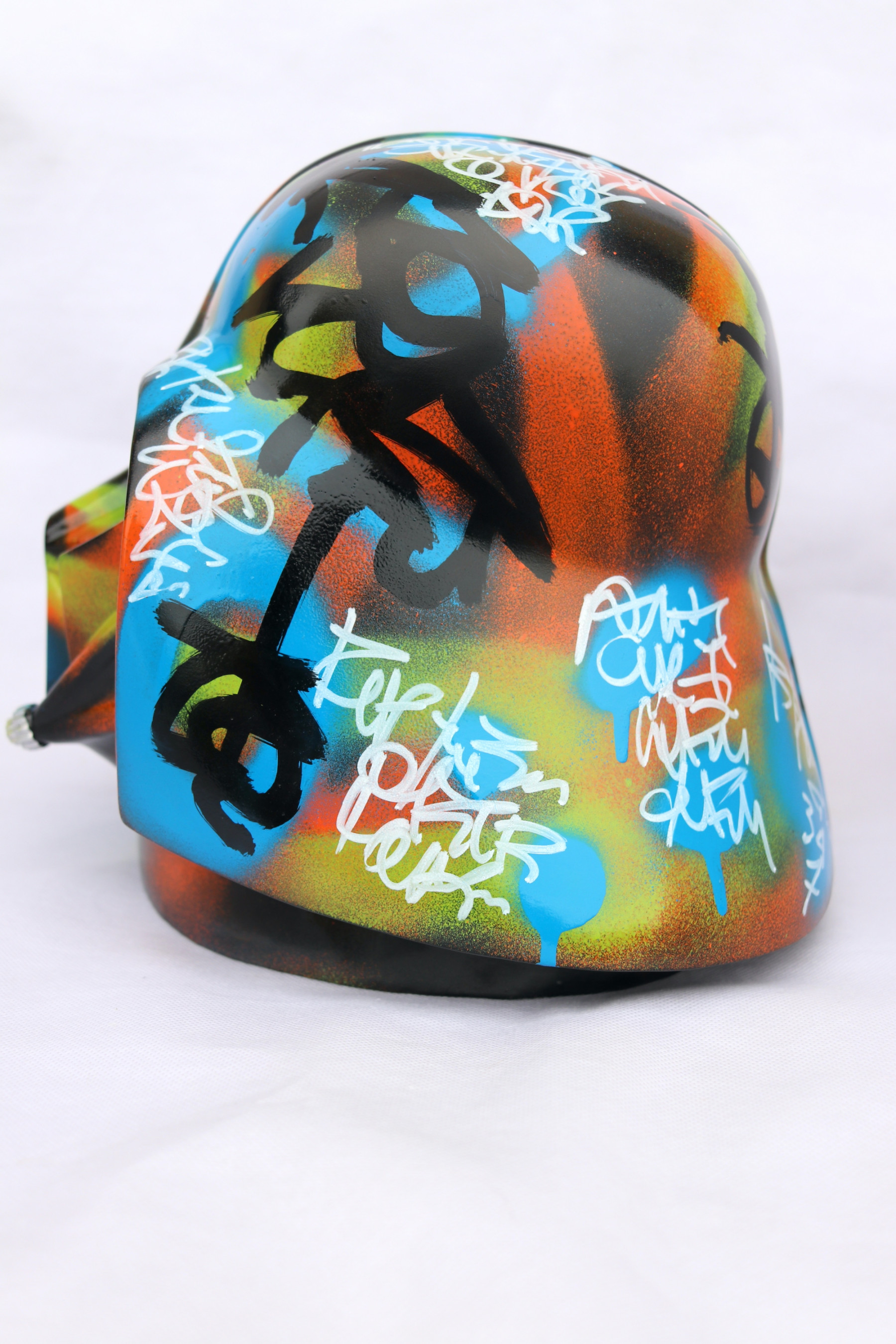 Stoz, Dart fener graf, sculpture - Artalistic online contemporary art buying and selling gallery
