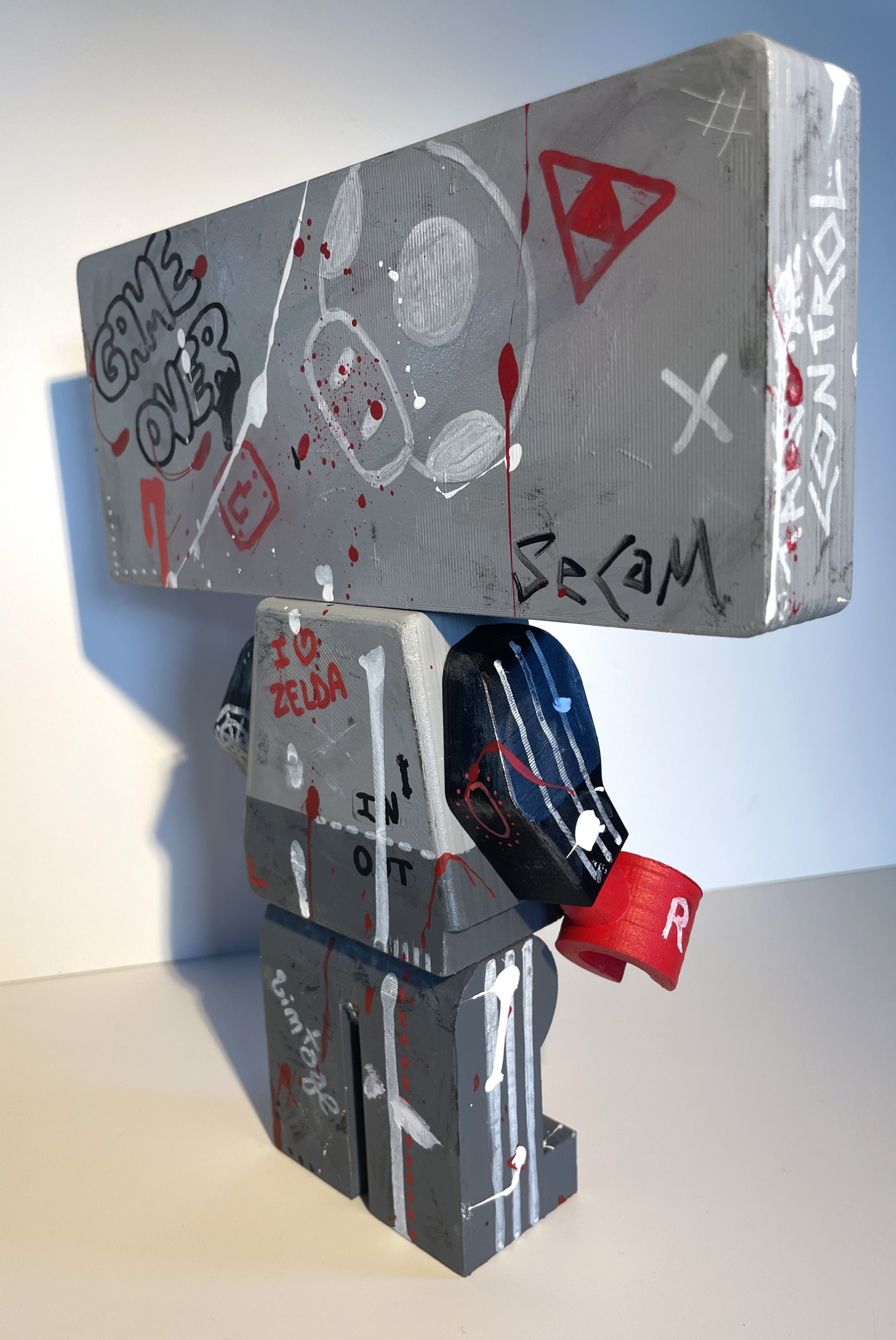 Secam, L.Street Nes, sculpture -Artalistic online contemporary art buying and selling gallery