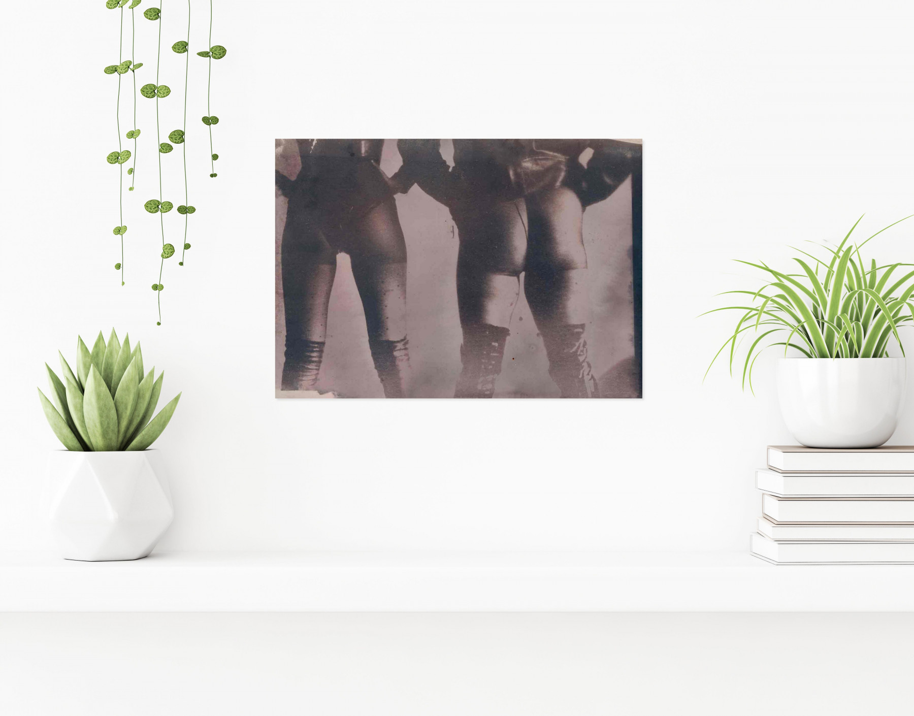 Dorothée Rose, Lise et Lola, photo - Artalistic online contemporary art buying and selling gallery