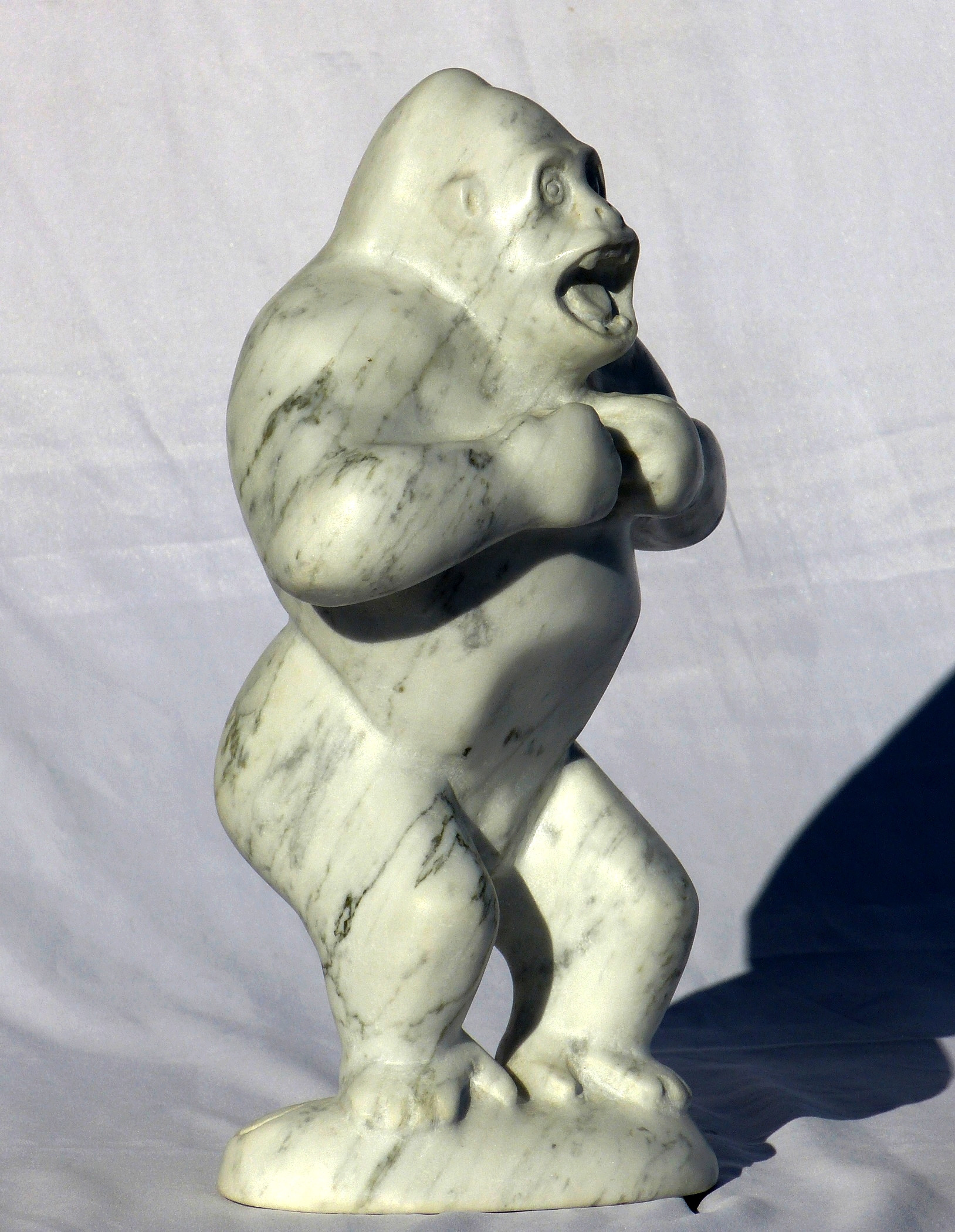 Jean-Michel Garino, Gorille, Sculpture - Artalistic online contemporary art buying and selling gallery