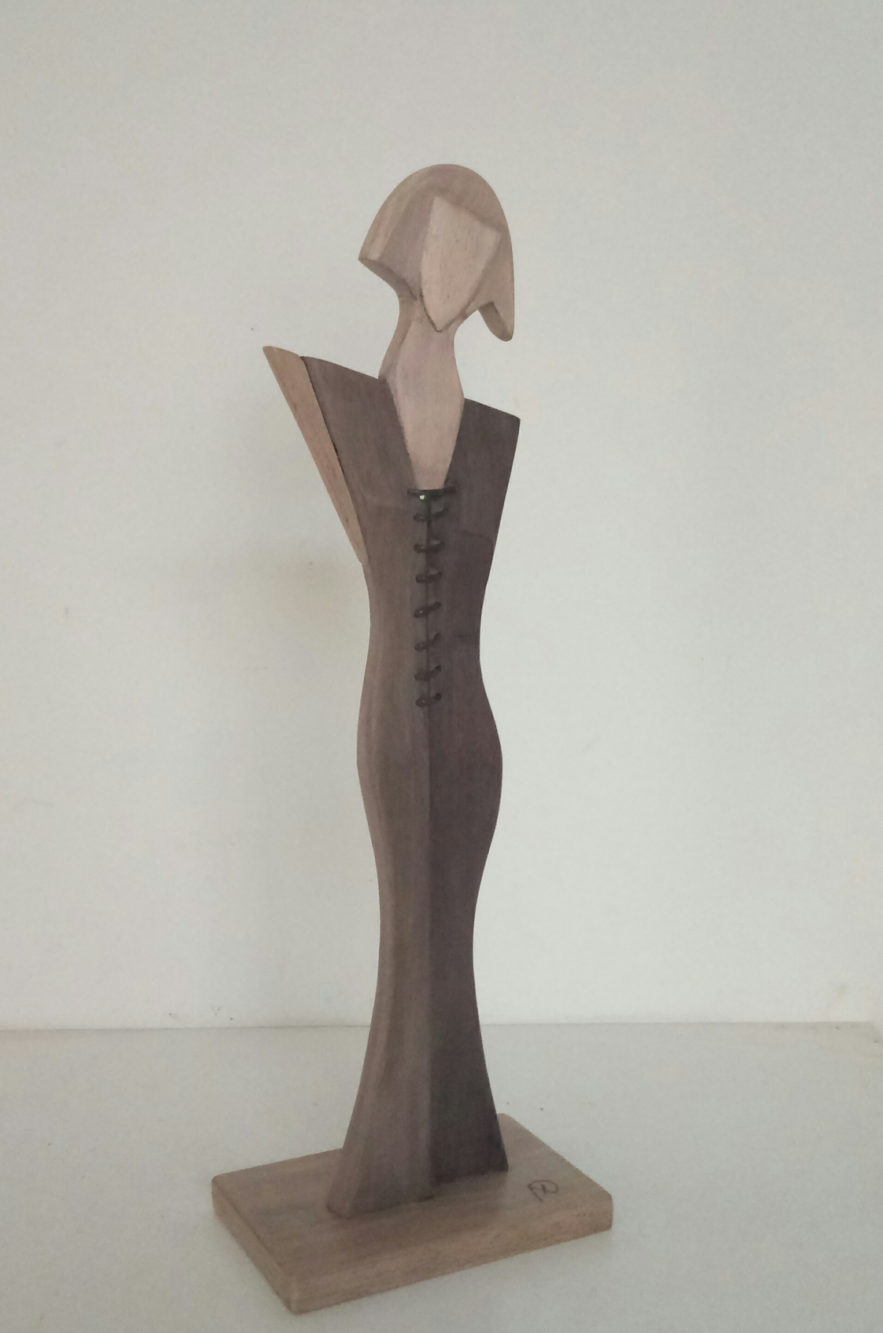 A+D Art, Lady, sculpture - Artalistic online contemporary art buying and selling gallery