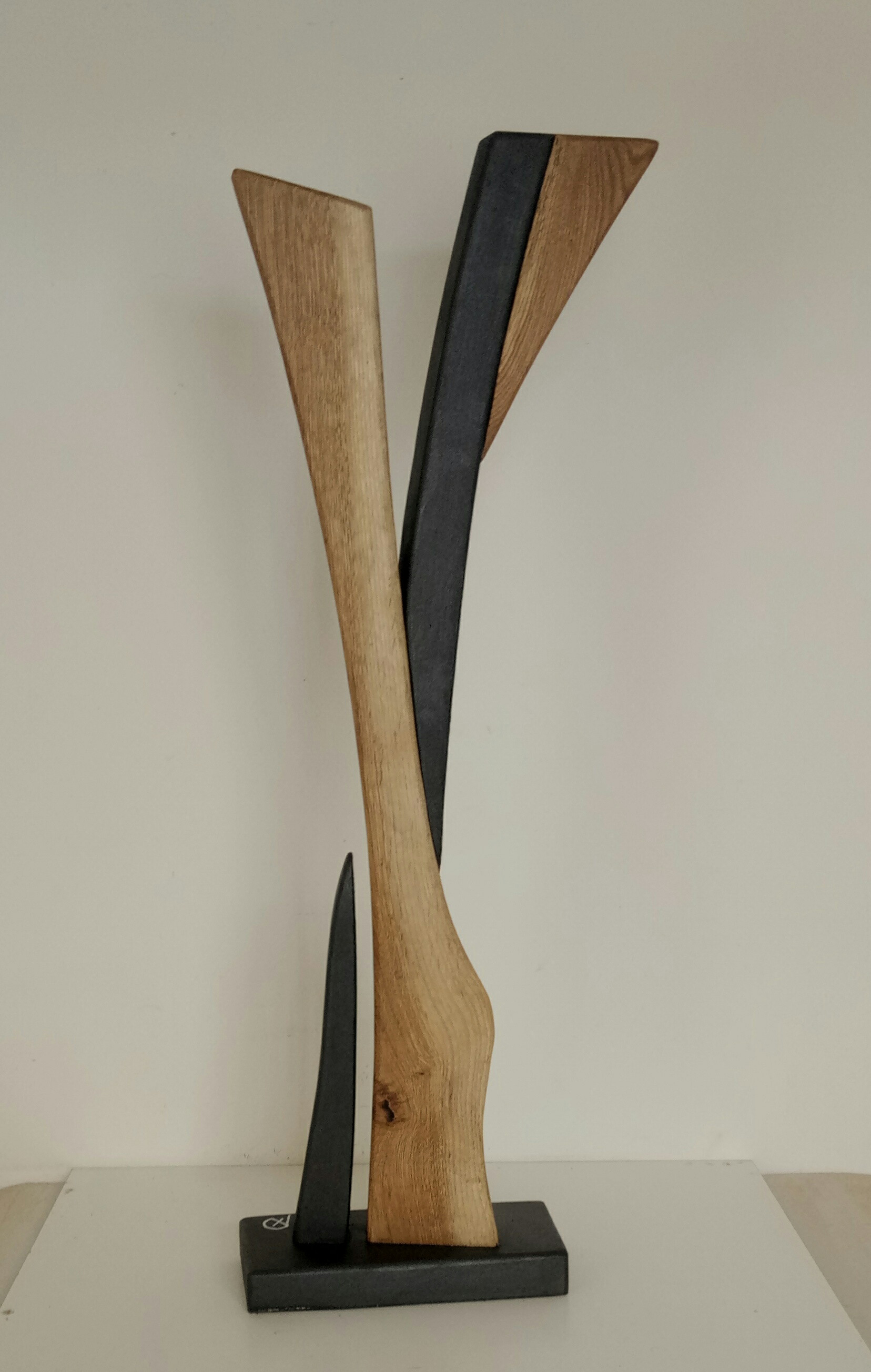 A+D Art, Dolmen Tower 117, sculpture - Artalistic online contemporary art buying and selling gallery
