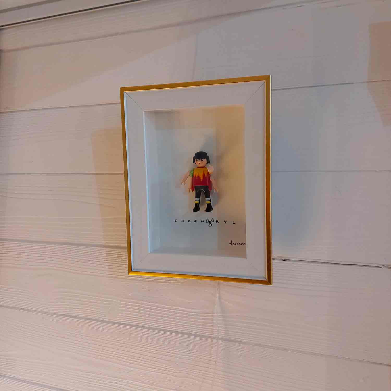 Herrero, Playmofuck Chernobyl, painting - Artalistic online contemporary art buying and selling gallery