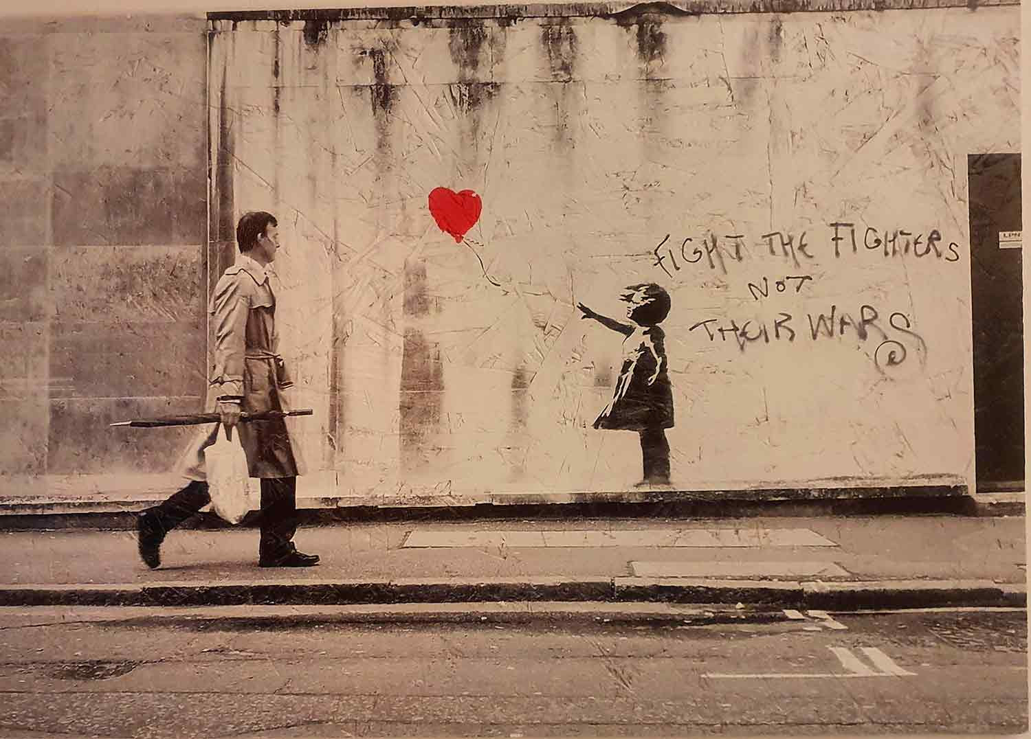 Steve Lazarides, Girl with balloon, photo - Artalistic online contemporary art buying and selling gallery