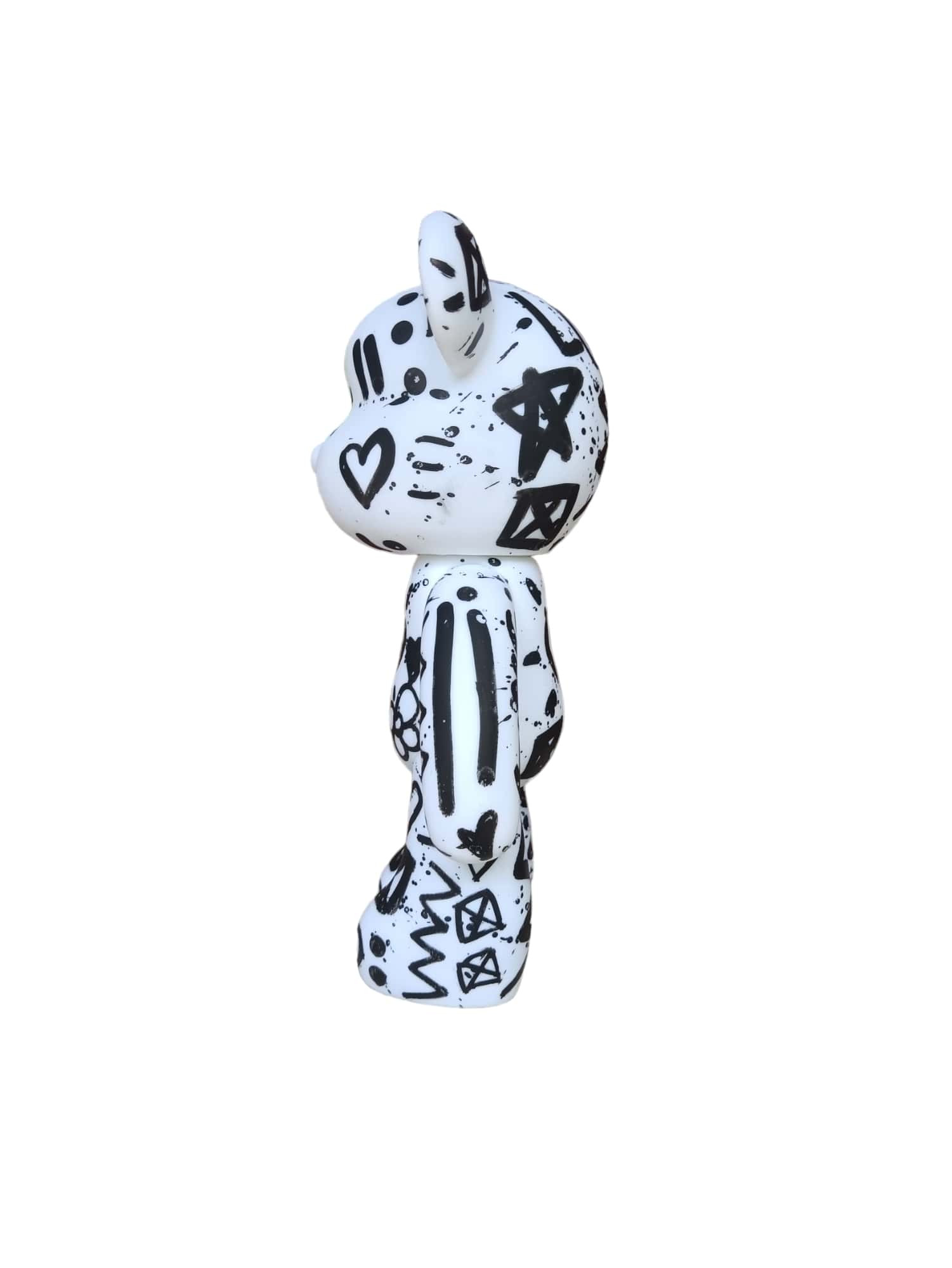 Mr Hope, Ourson King, sculpture - Artalistic online contemporary art buying and selling gallery