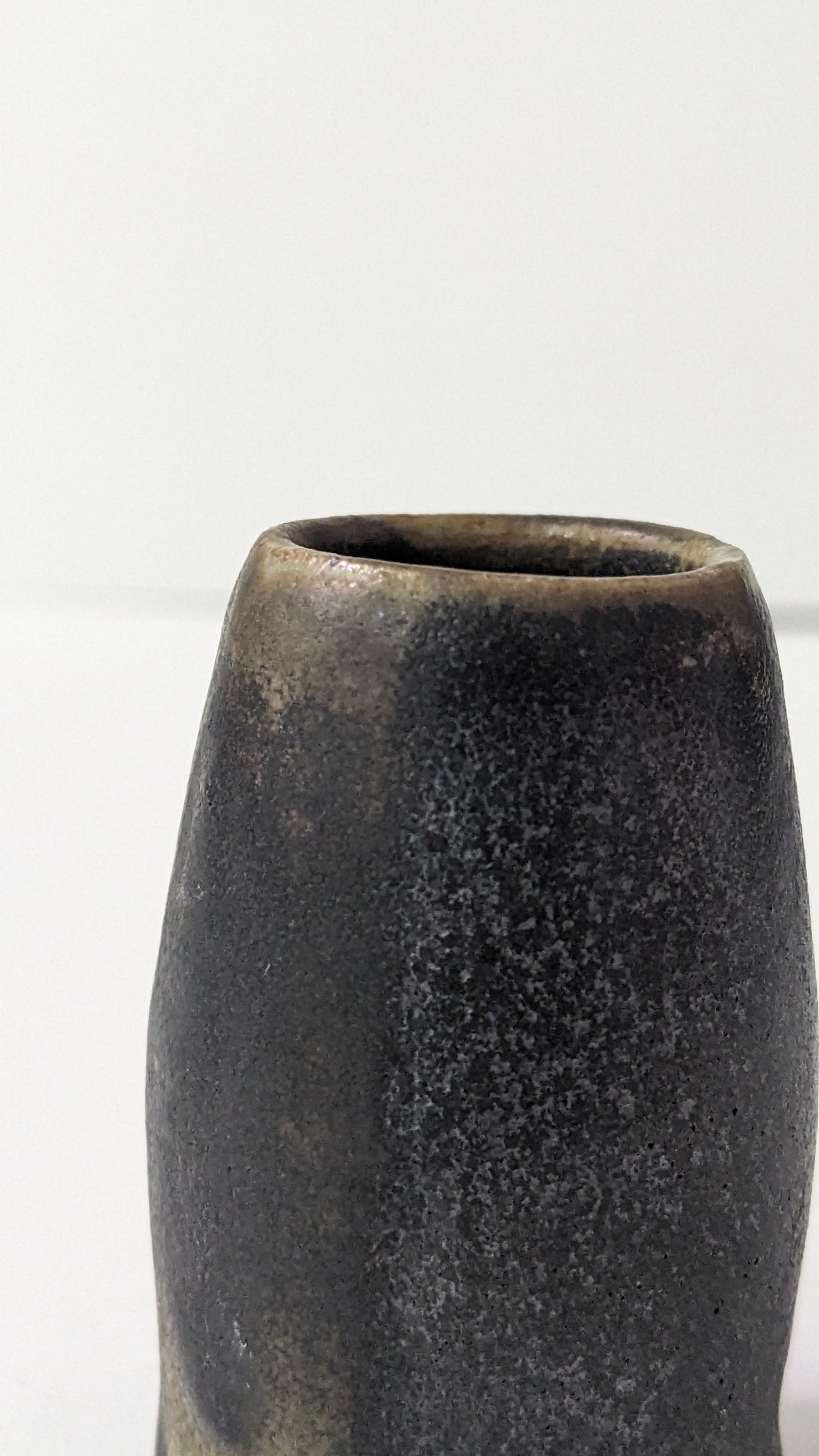 Krisztina Serra, Brown, sculpture - Artalistic online contemporary art buying and selling gallery