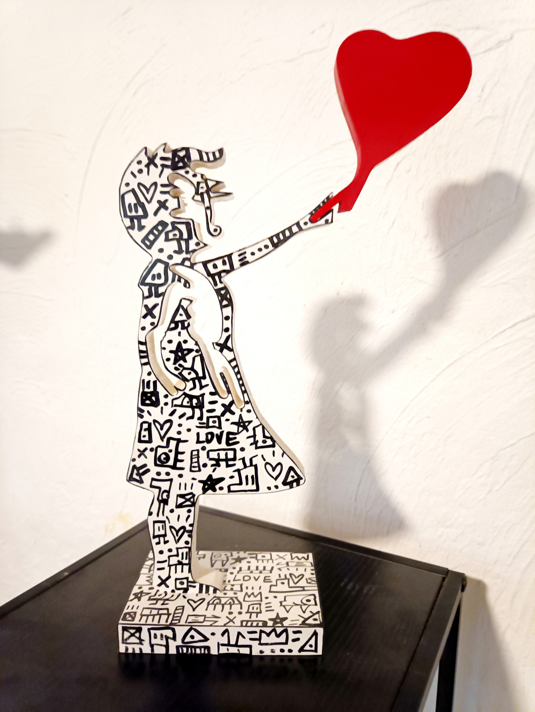 Ravi, Girl red heart Doodle, sculpture - Artalistic online contemporary art buying and selling gallery
