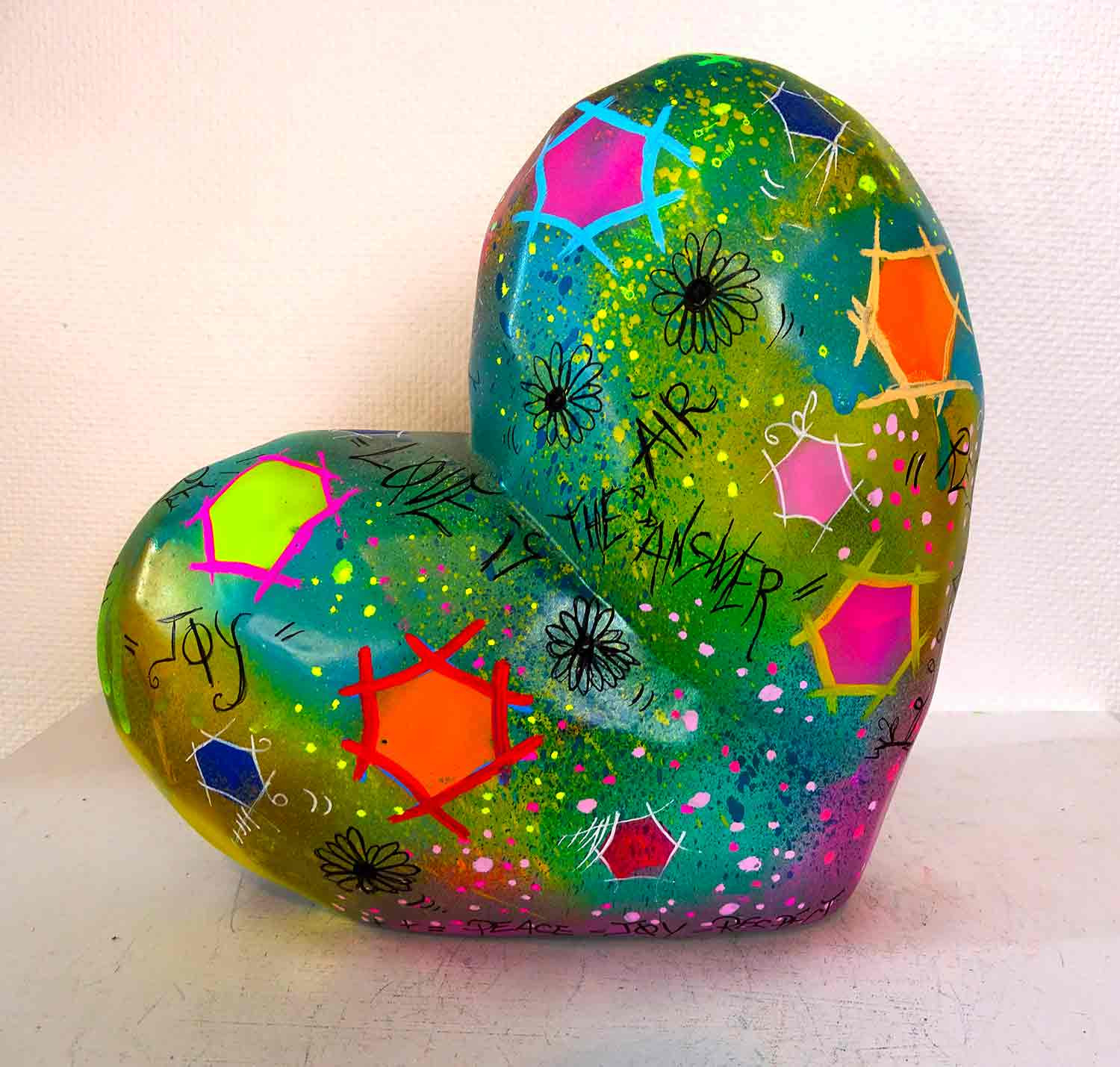 Priscilla Vettese, Love more love, sculpture - Artalistic online contemporary art buying and selling gallery