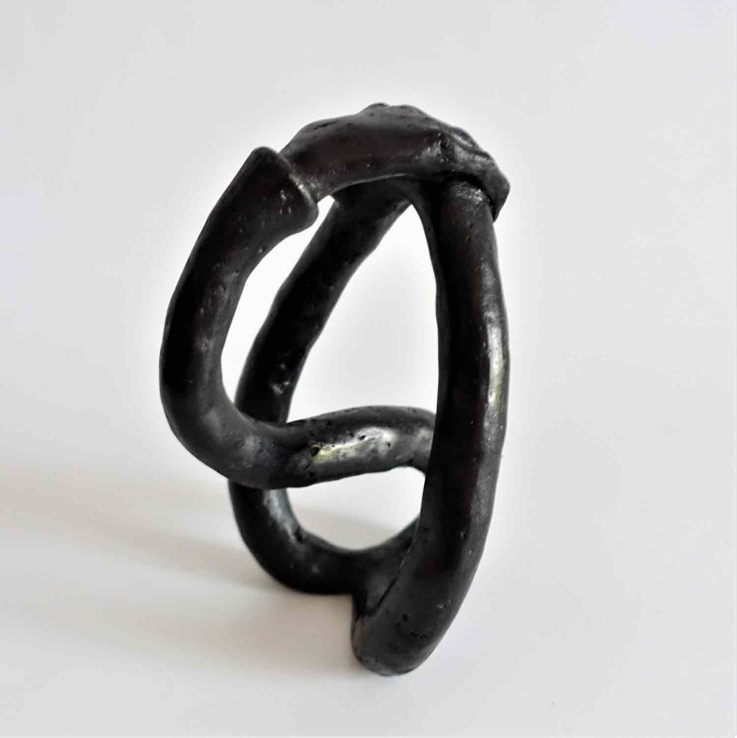 Didier Fournier, On ne lâche rien, sculpture - Artalistic online contemporary art buying and selling gallery