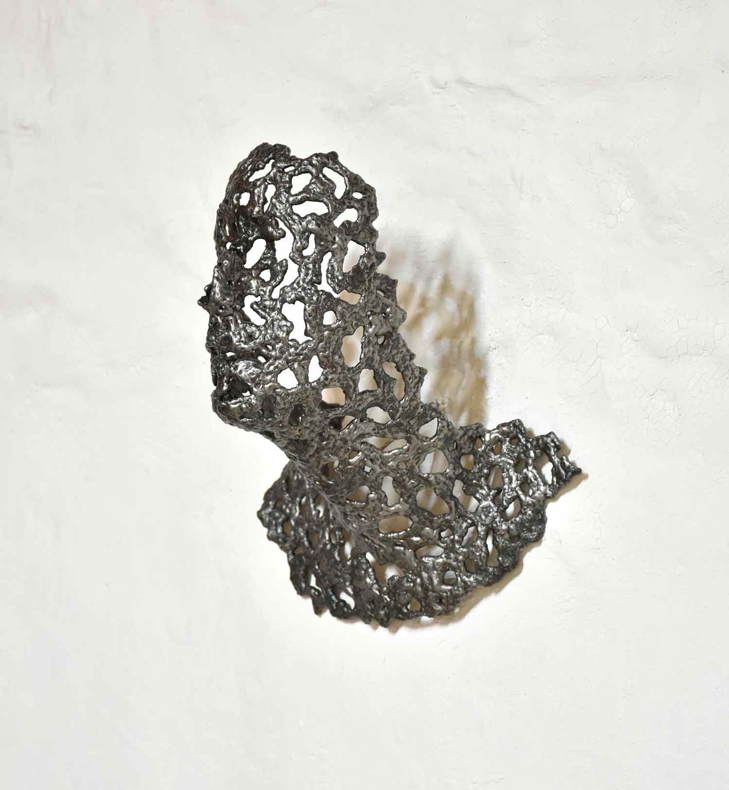 Yannick Bouillault, La théoricienne d'herculanum, sculpture - Artalistic online contemporary art buying and selling gallery