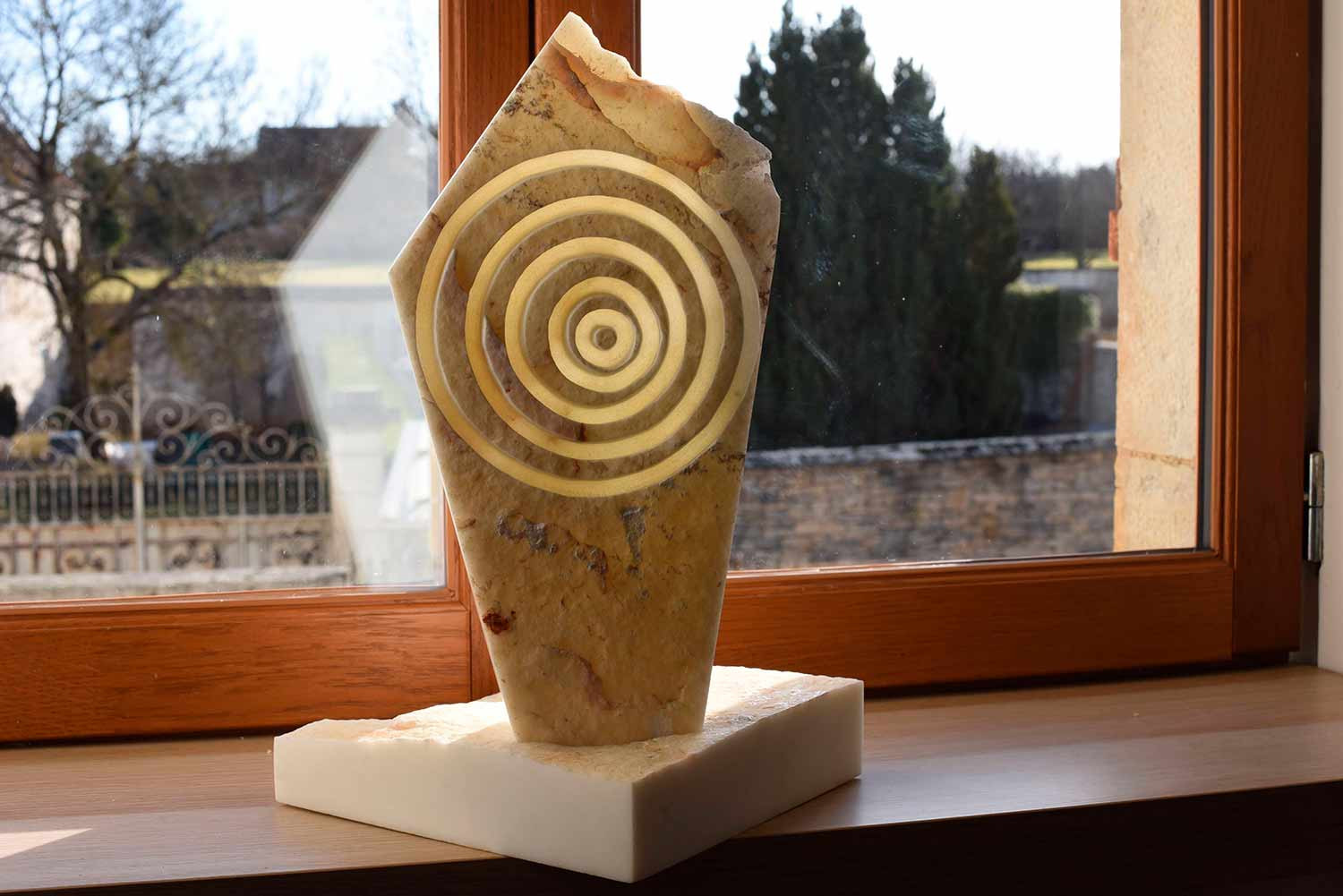 Marc Mugnier, lumières circulaires, sculpture - Artalistic online contemporary art buying and selling gallery