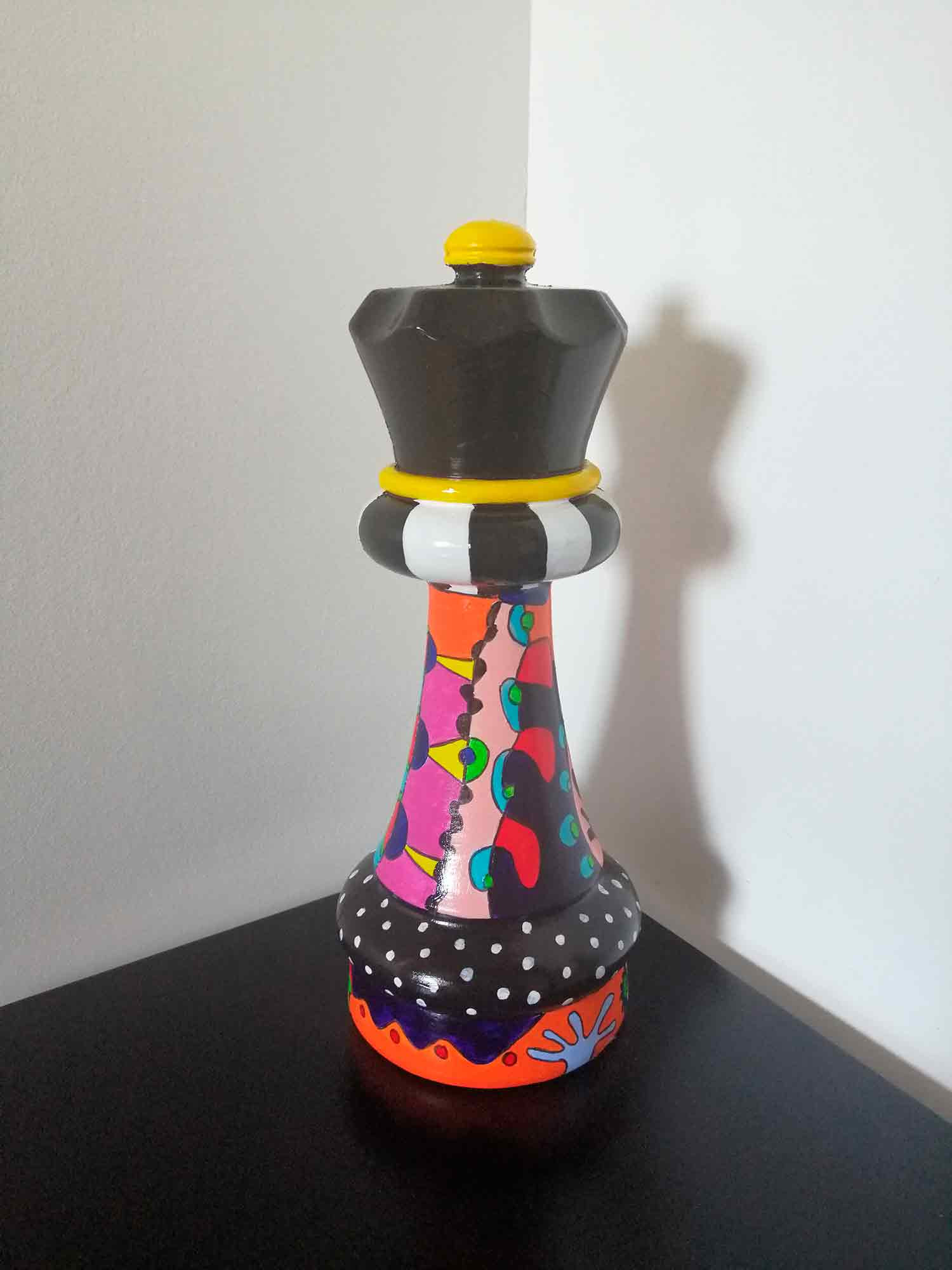 Carole Carpier, The Queen, sculpture - Artalistic online contemporary art buying and selling gallery