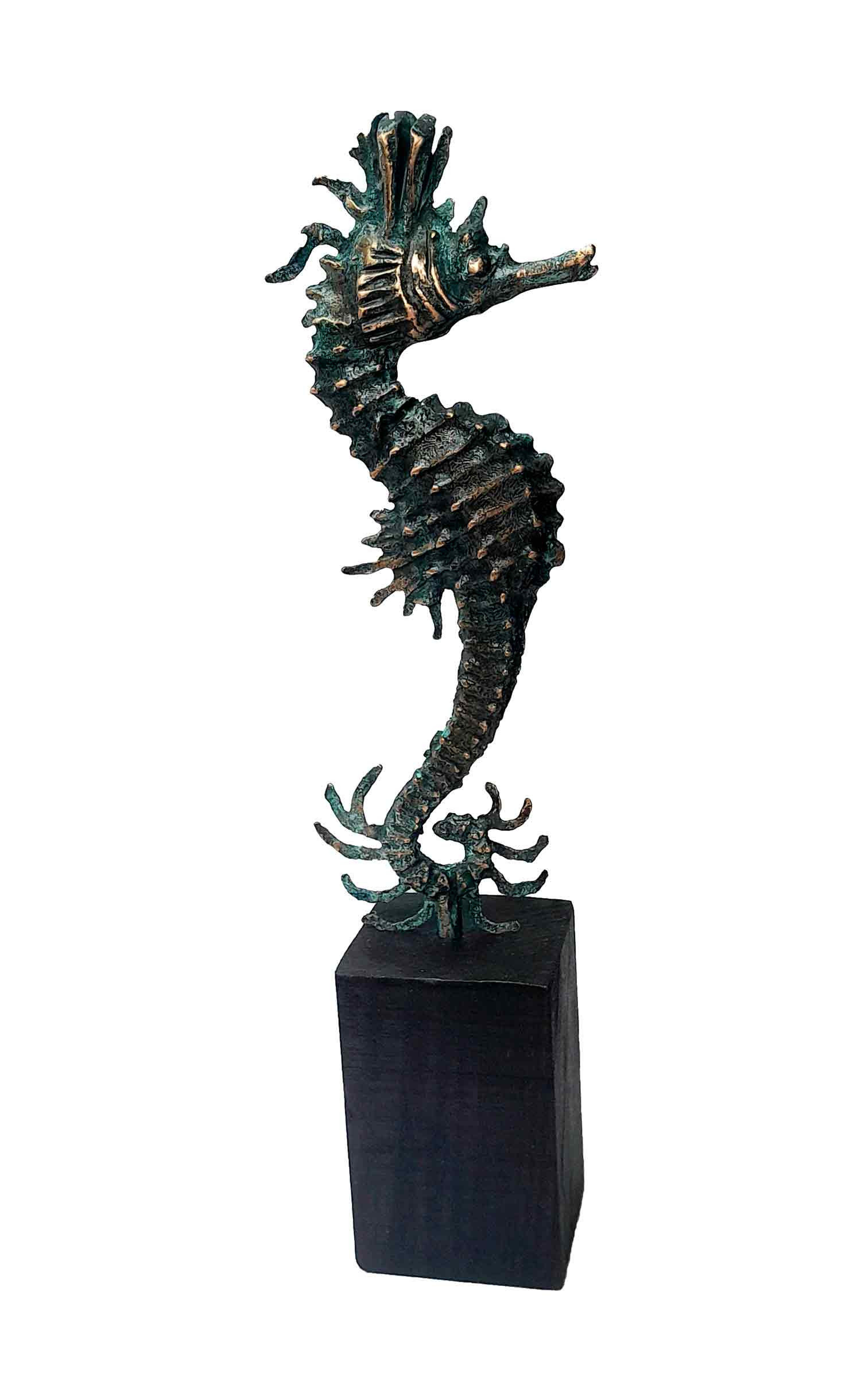 Les Hélènes, Sea Horse, sculpture - Artalistic online contemporary art buying and selling gallery