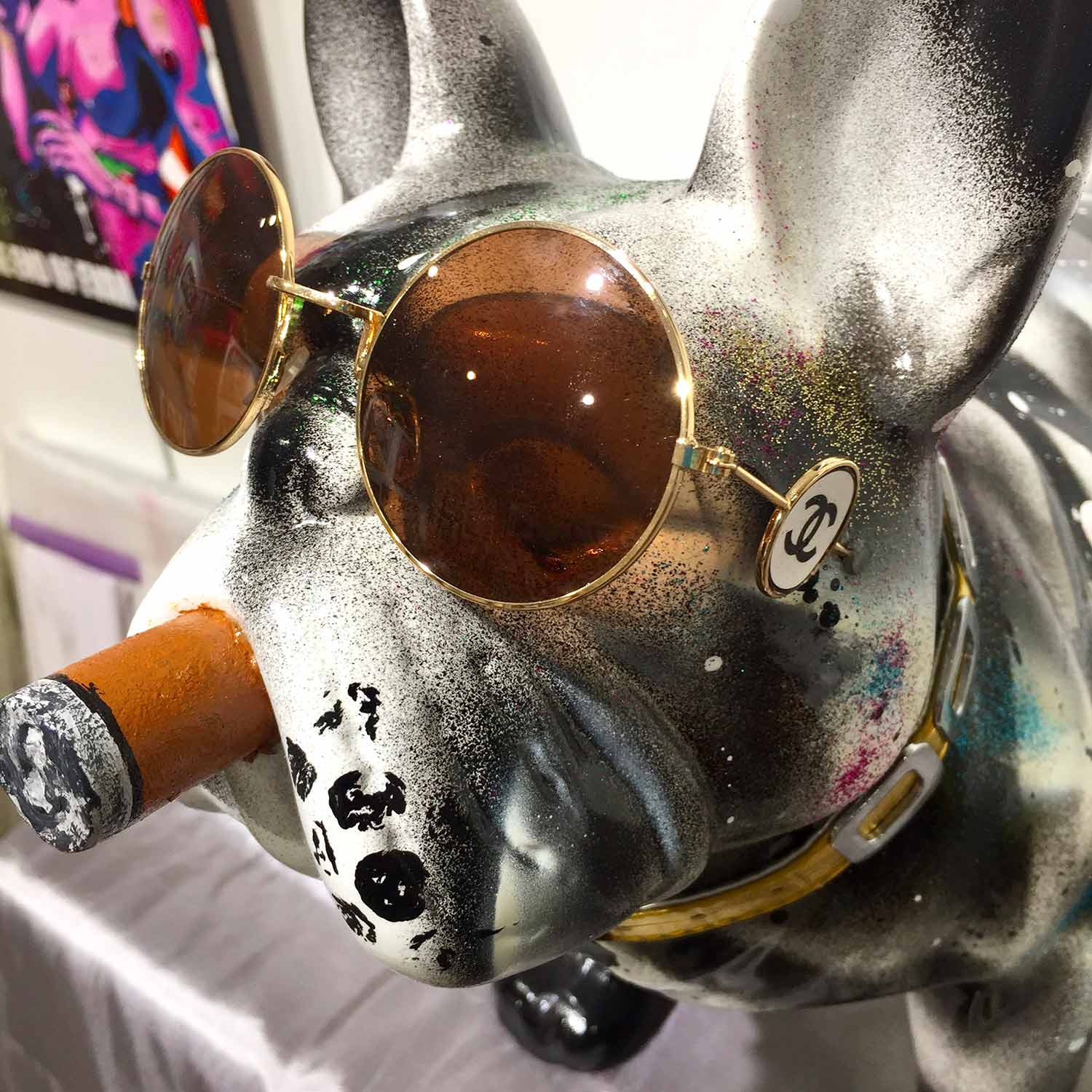 Patrick Cornée, My french Bulldog is a star, sculpture - Artalistic online contemporary art buying and selling gallery