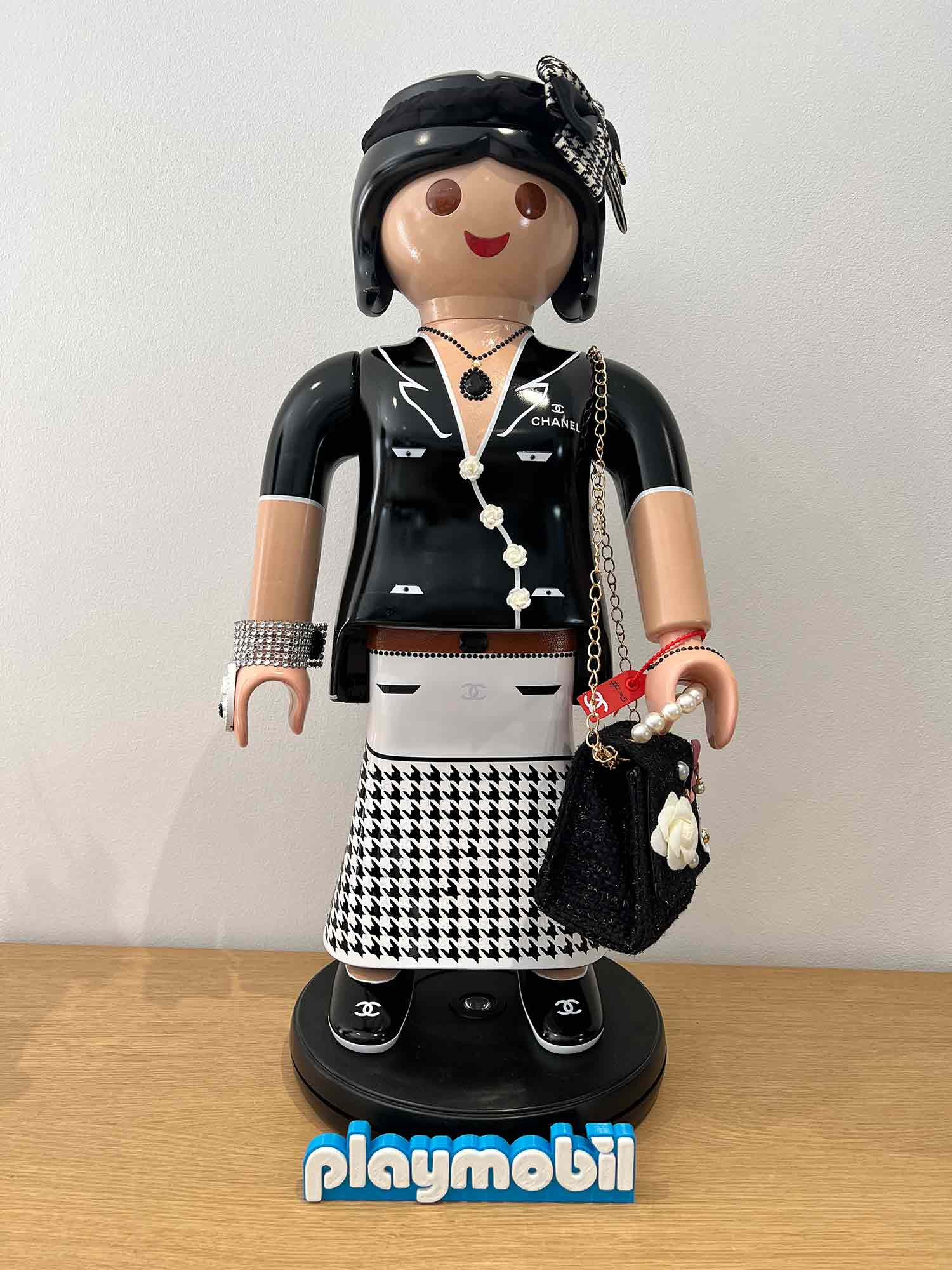 Vanessa FODERA (1981) artoysdesigner - Playmobil XXL Baby boy GOLD