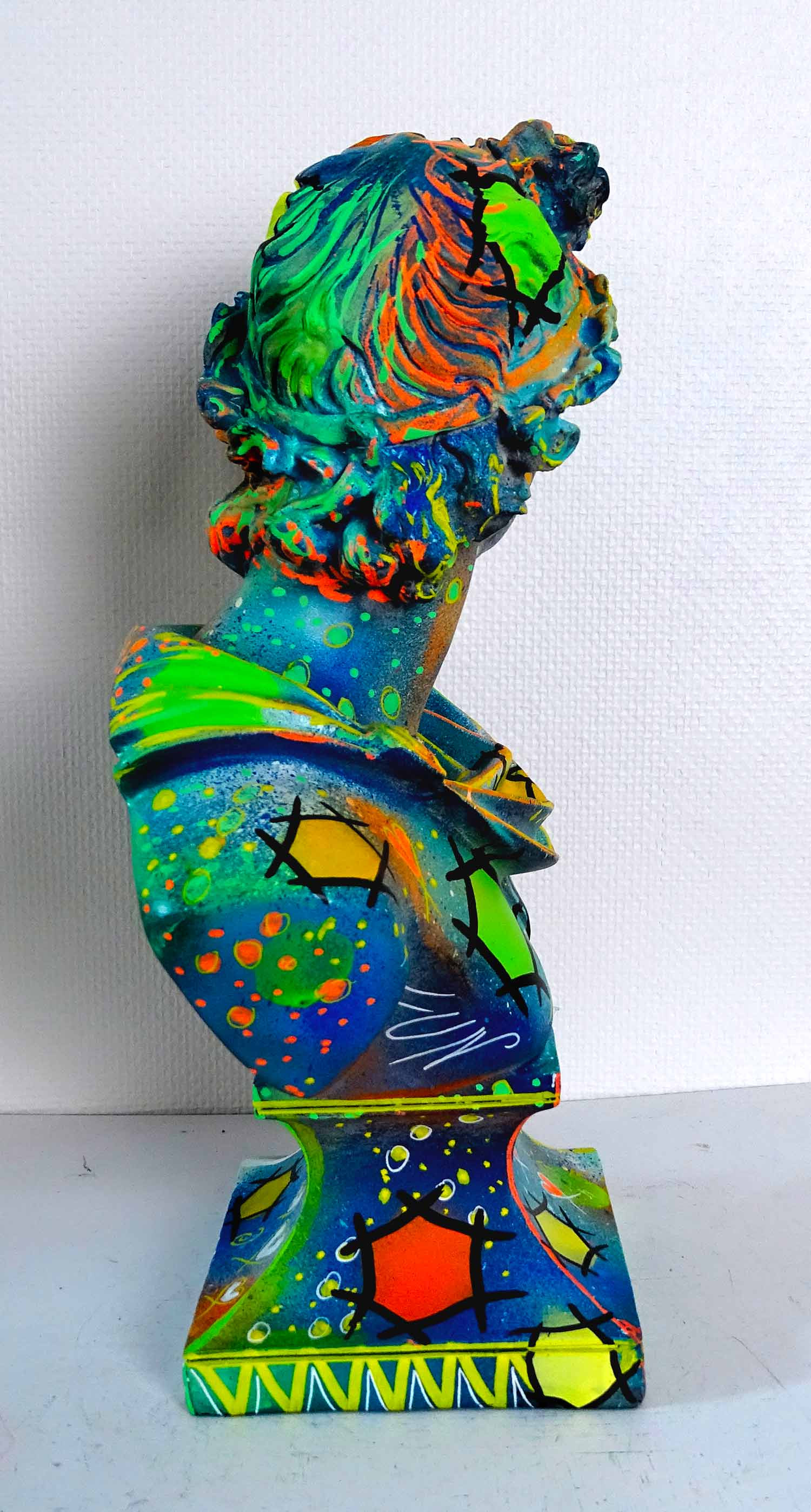 Priscilla Vettese, Pop David, sculpture - Artalistic online contemporary art buying and selling gallery